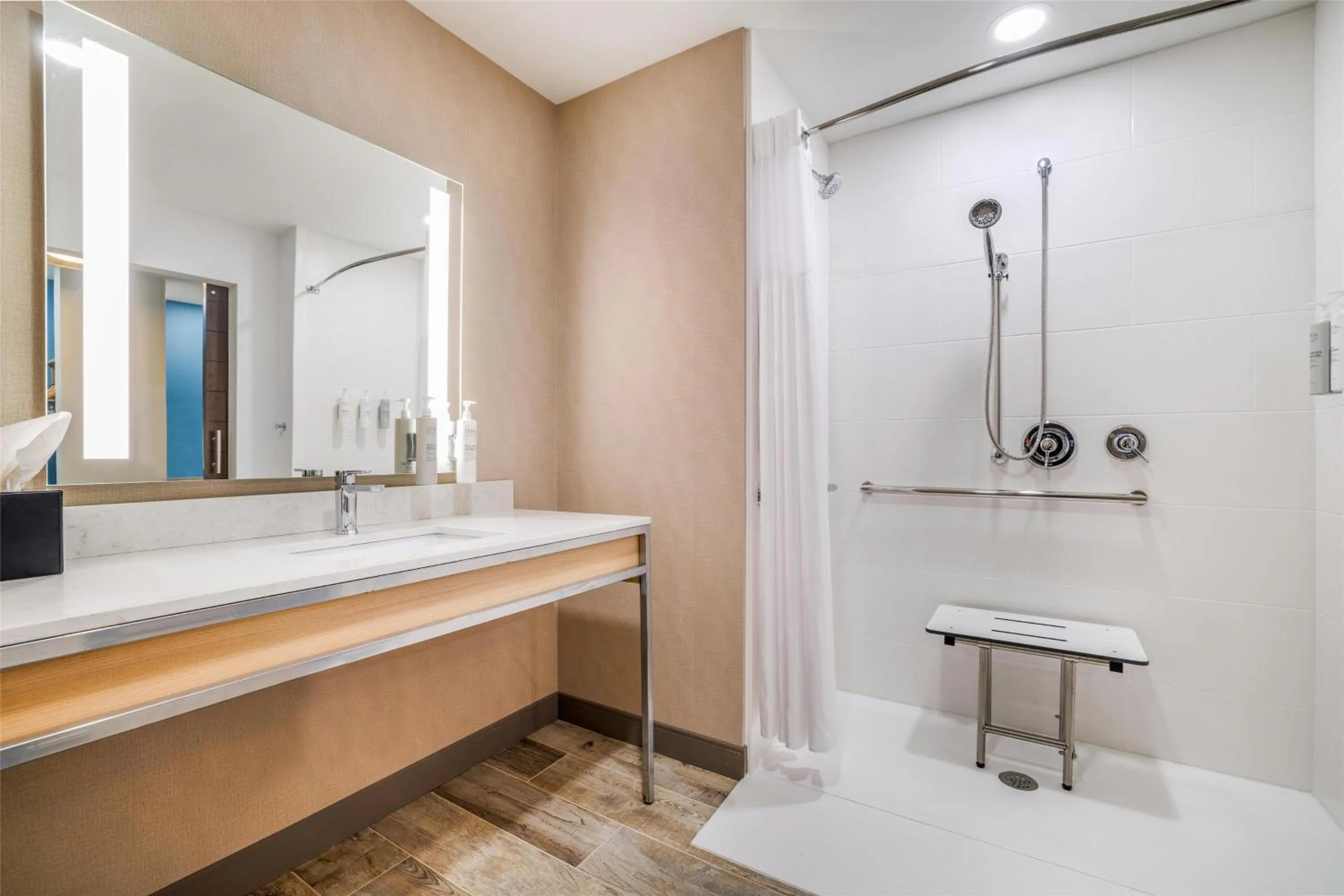 Bathroom in Hilton Garden Inn Nashville Opryland