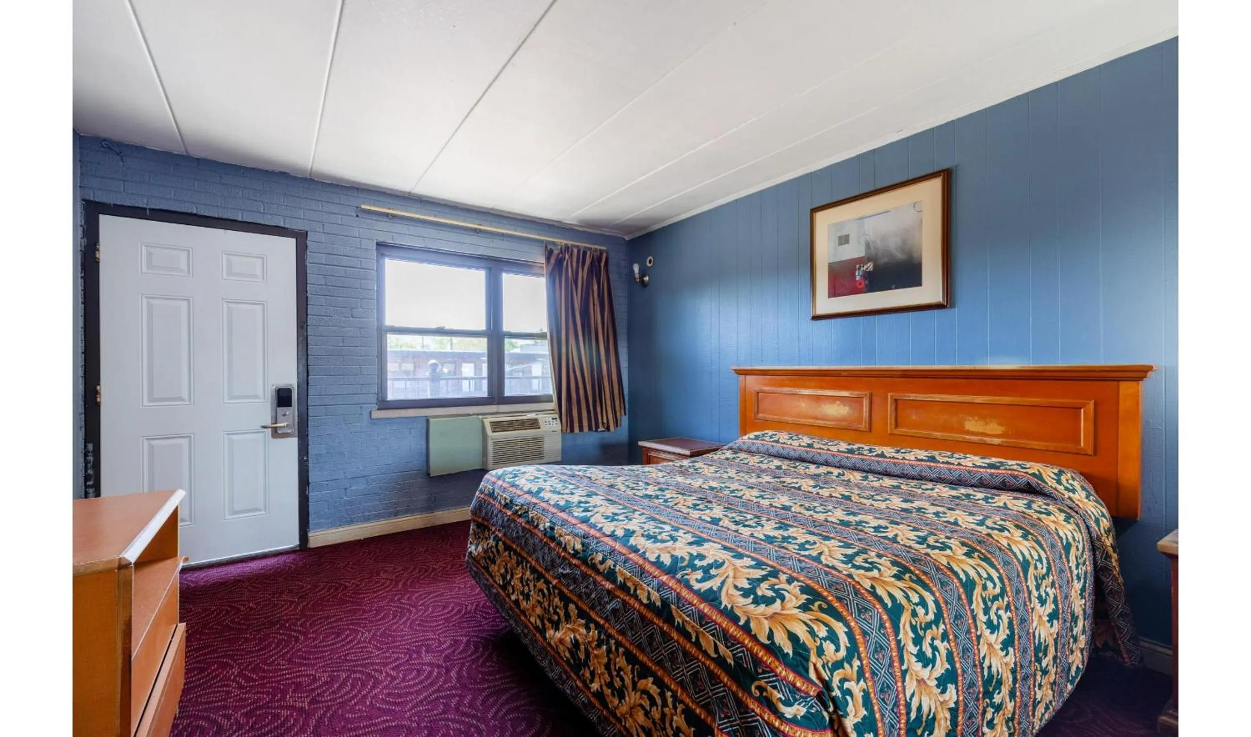 Bedroom, Bed in Admiral Motel By OYO Chicago I-94