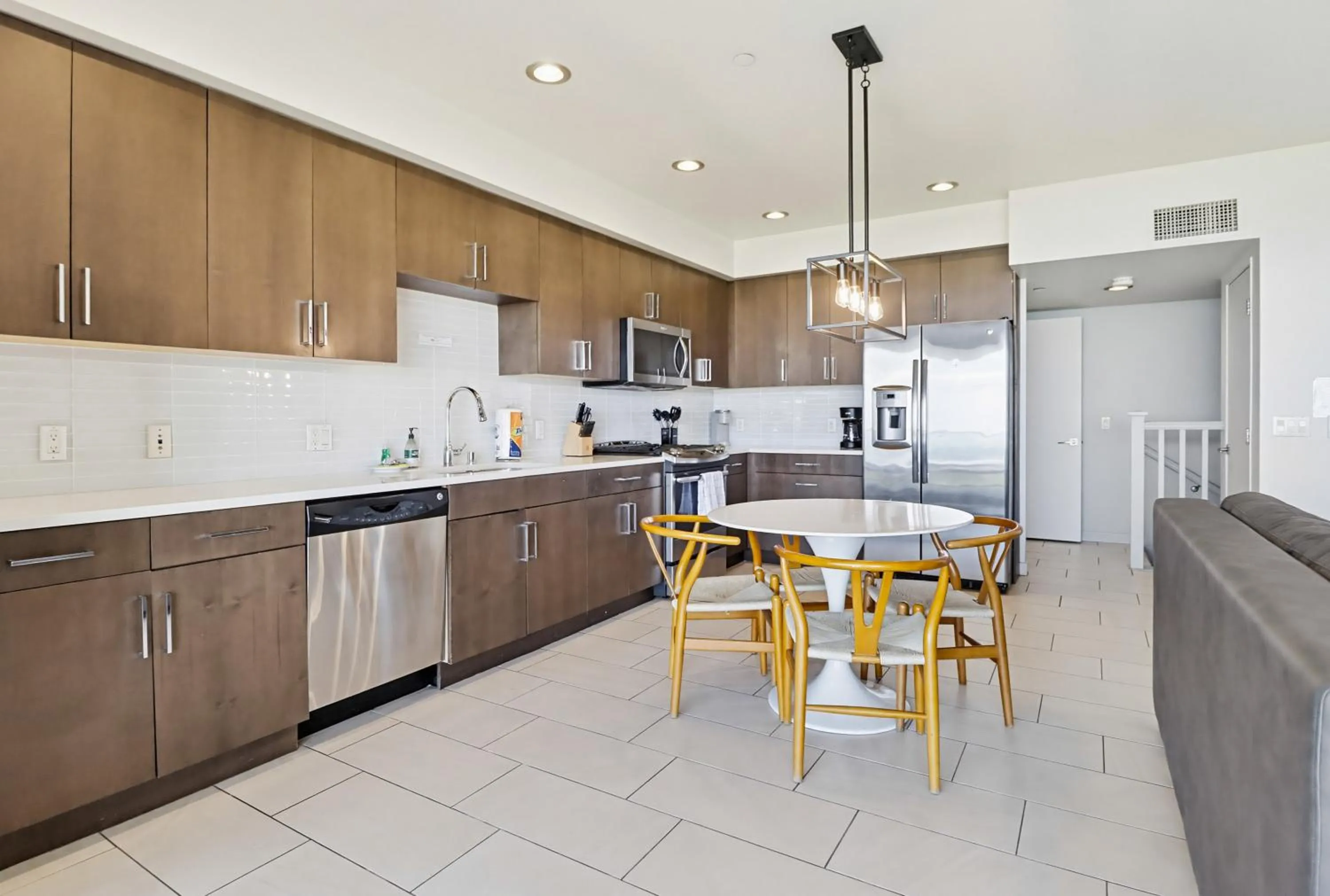 Kitchen or kitchenette in Ocean Park 03