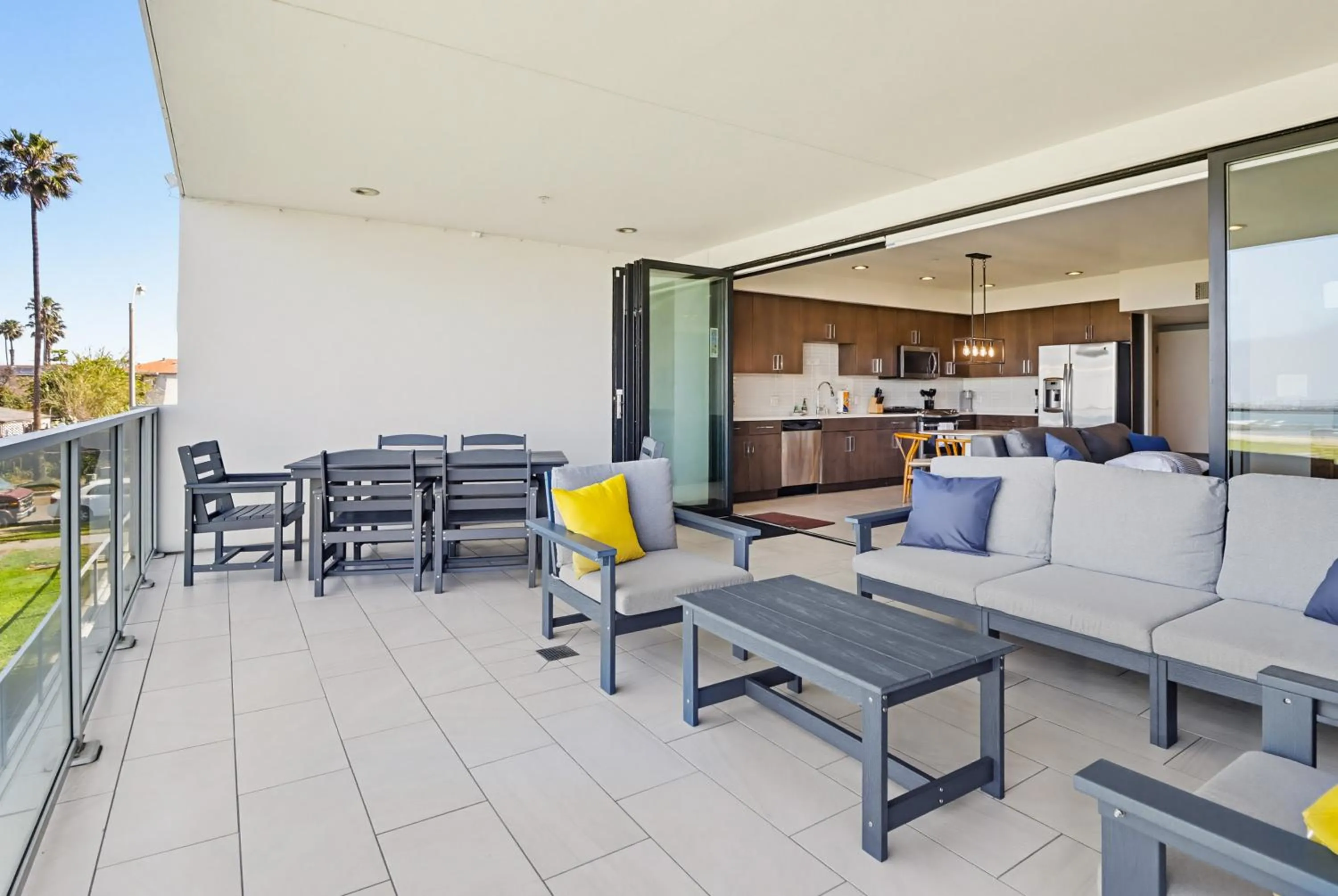 Balcony/Terrace in Ocean Park 03