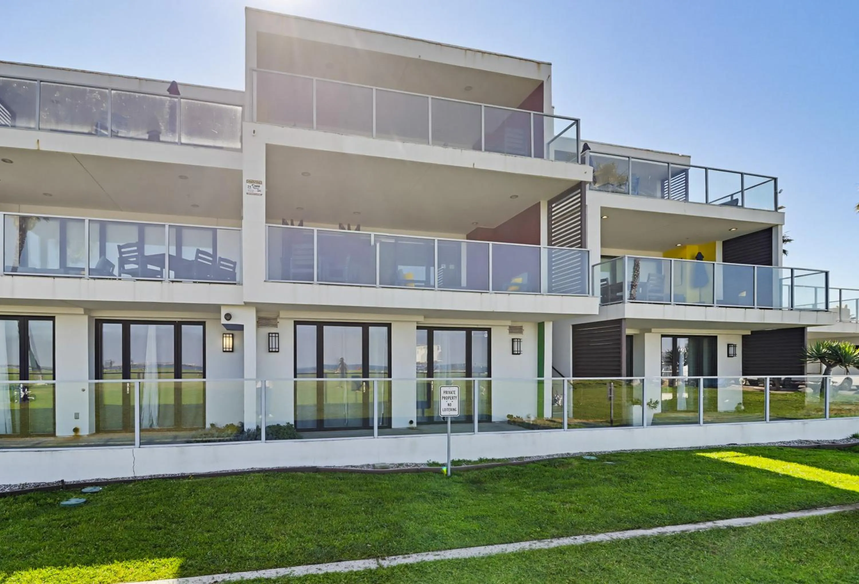 Balcony/Terrace in Ocean Park 03