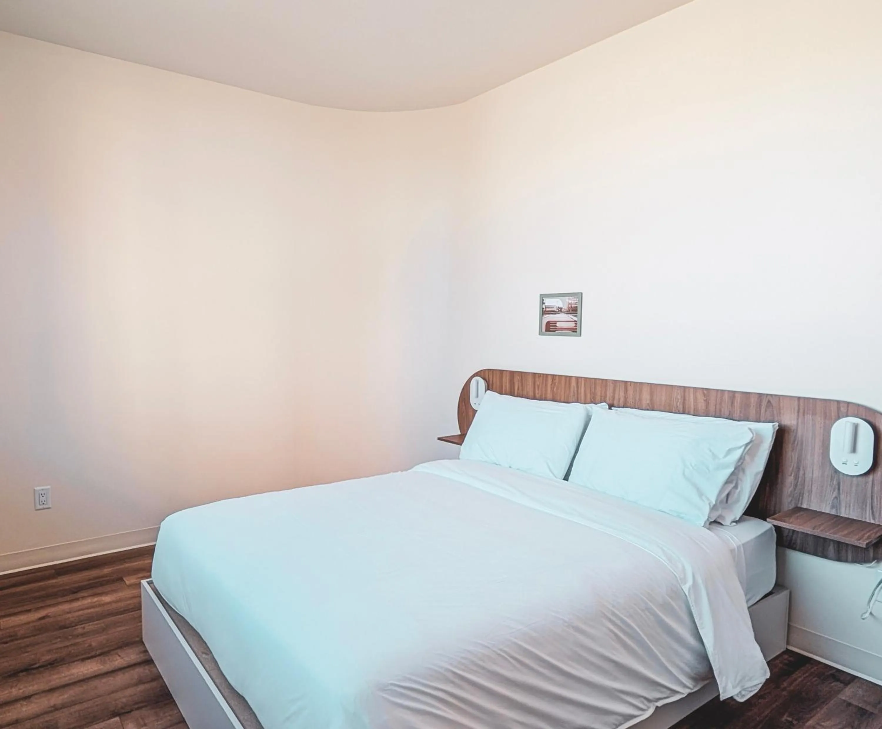 Bed in Terminus Hôtel