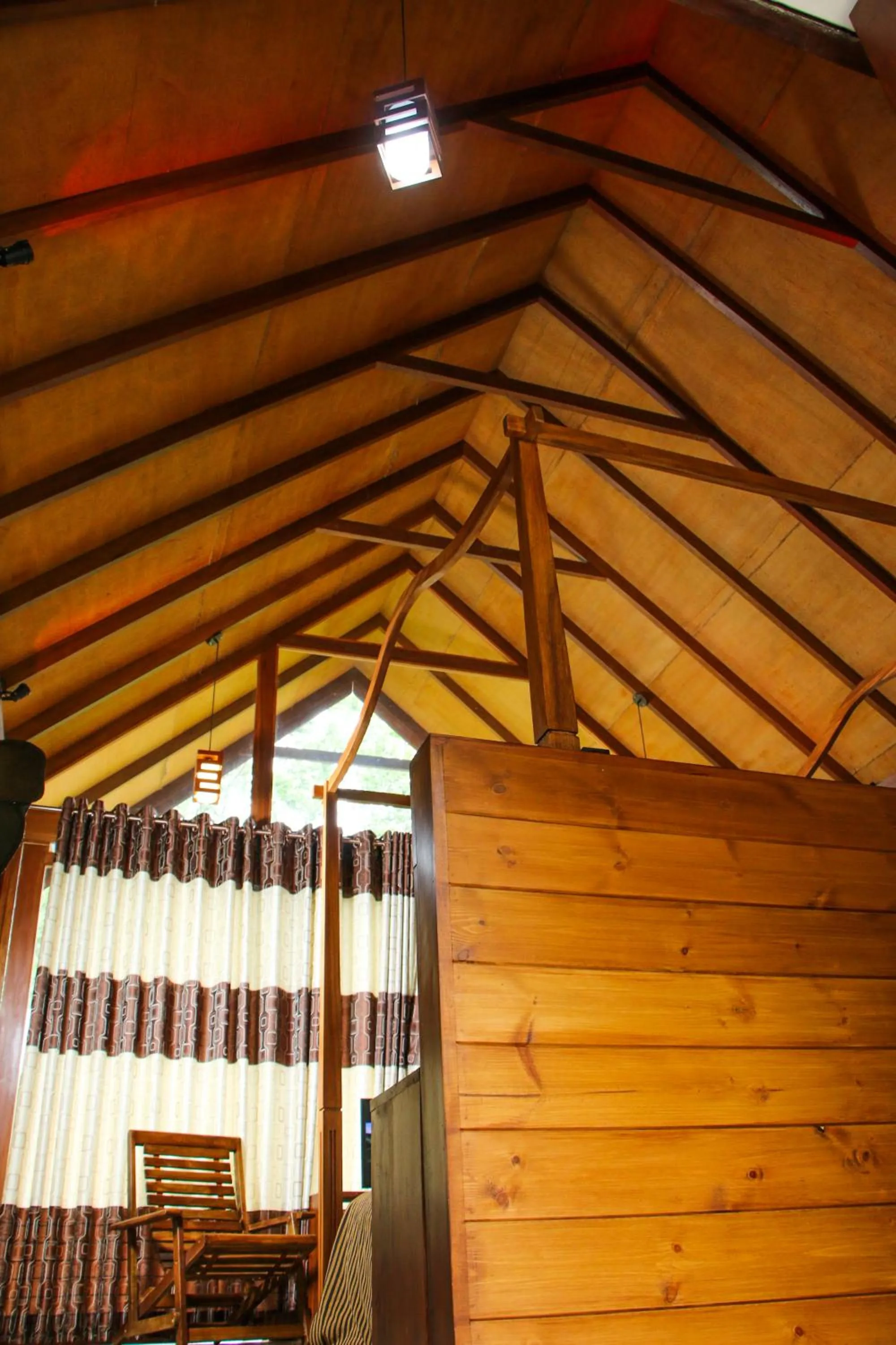 Photo of the whole room in EllaCrest by Aloft