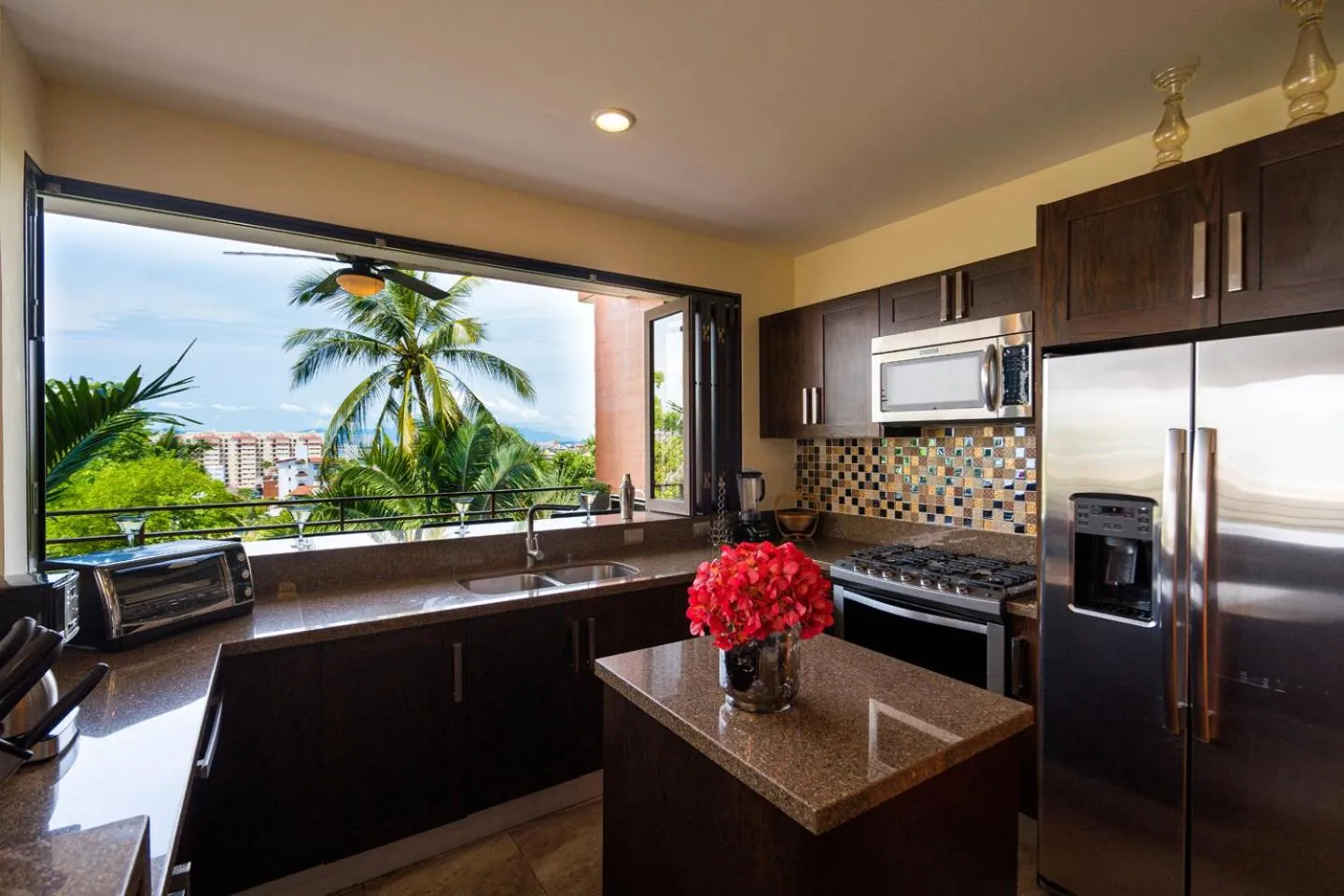 kitchen in Pinnacle Resorts 220