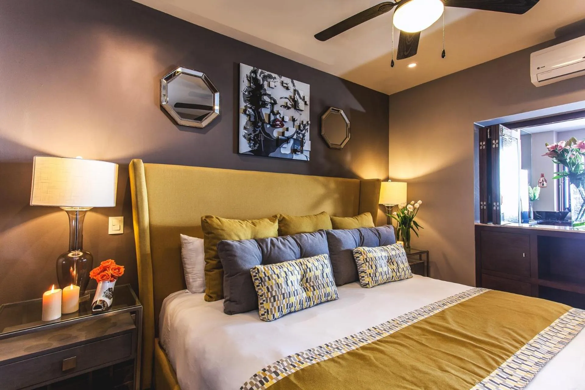 Bed in Pinnacle Resorts 220