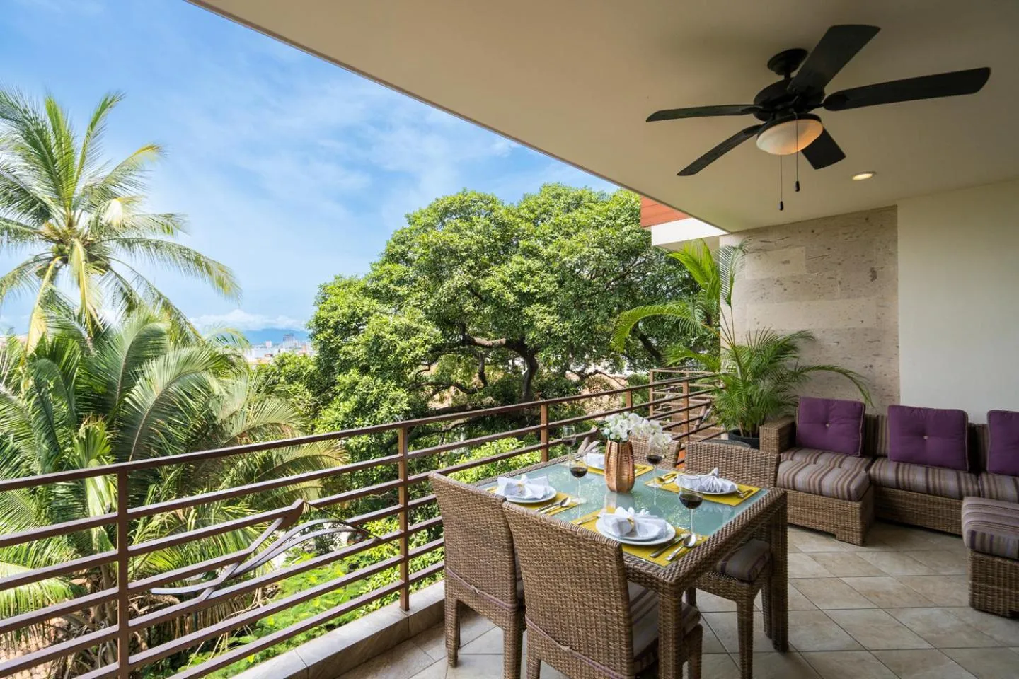 Balcony/Terrace in Pinnacle Resorts 220