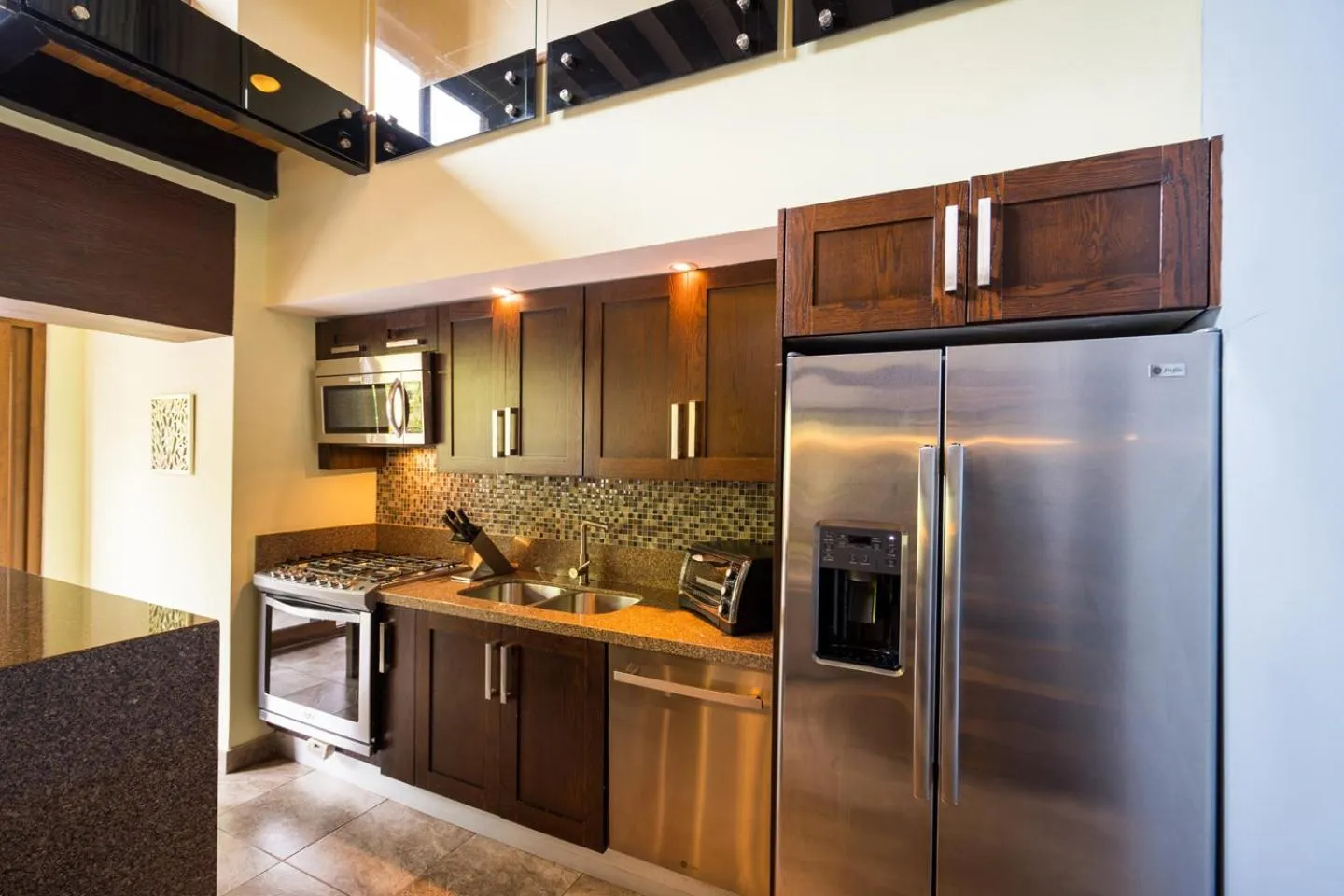 Kitchen or kitchenette in Pinnacle Resorts 220