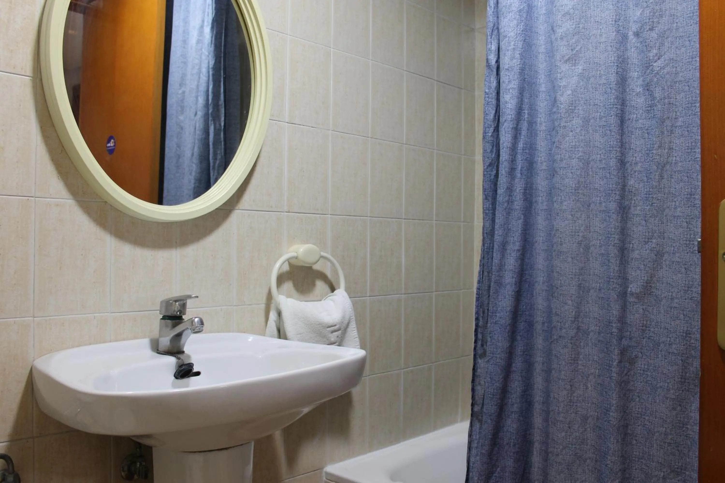 Bathroom in Apartamentos Alpha