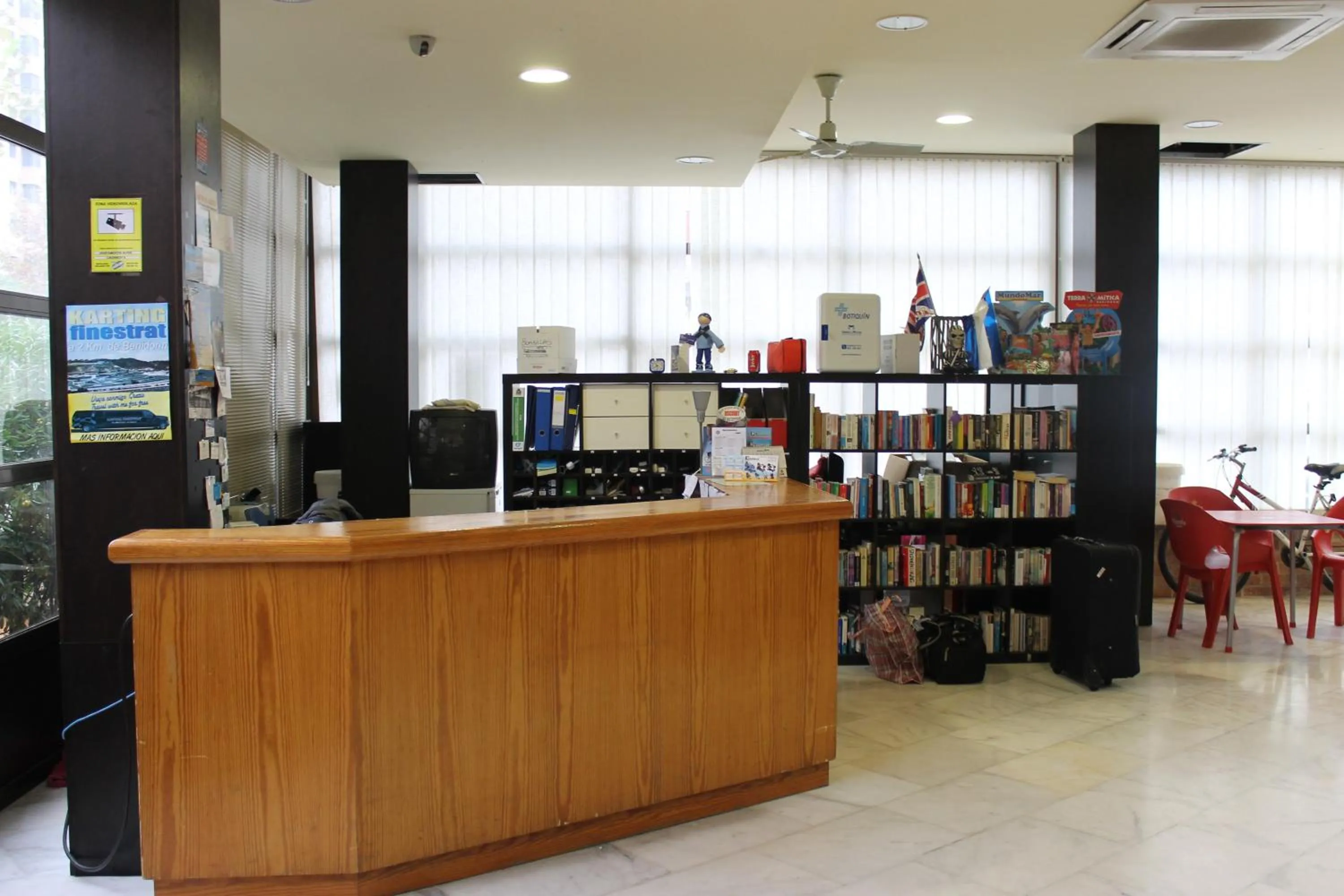 Lobby or reception in Apartamentos Alpha