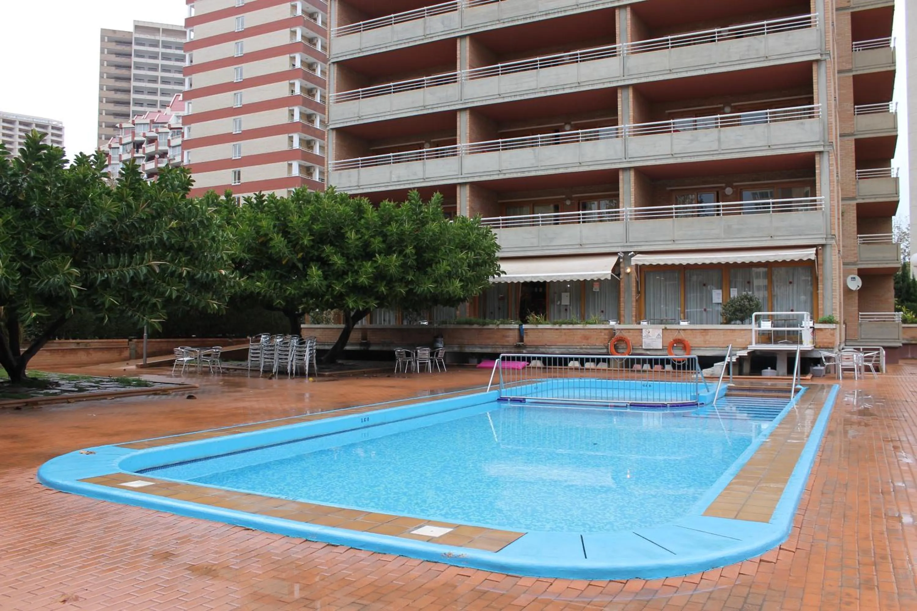 Swimming pool in Apartamentos Alpha