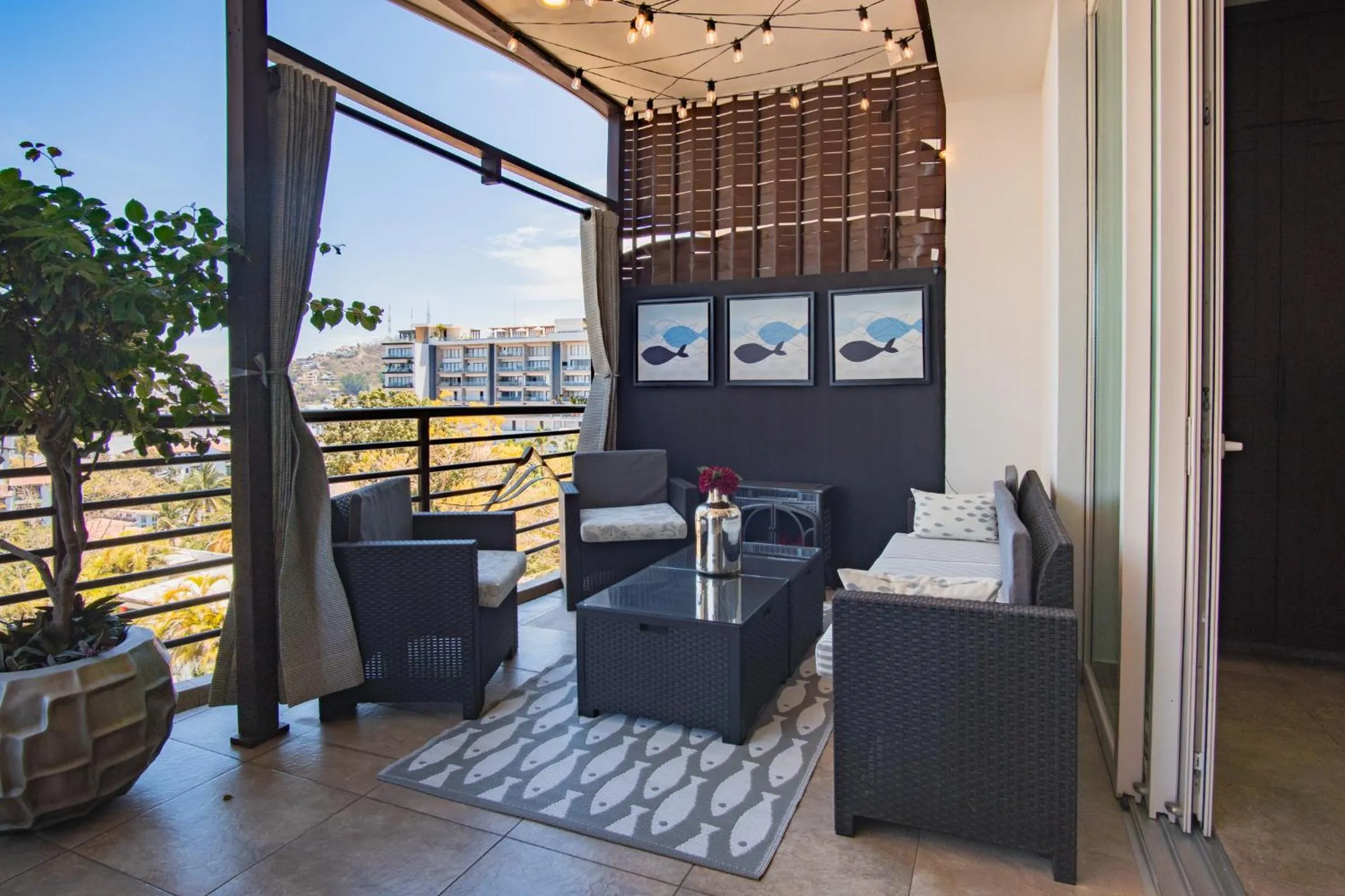 Balcony/Terrace in Pinnacle Resorts 180