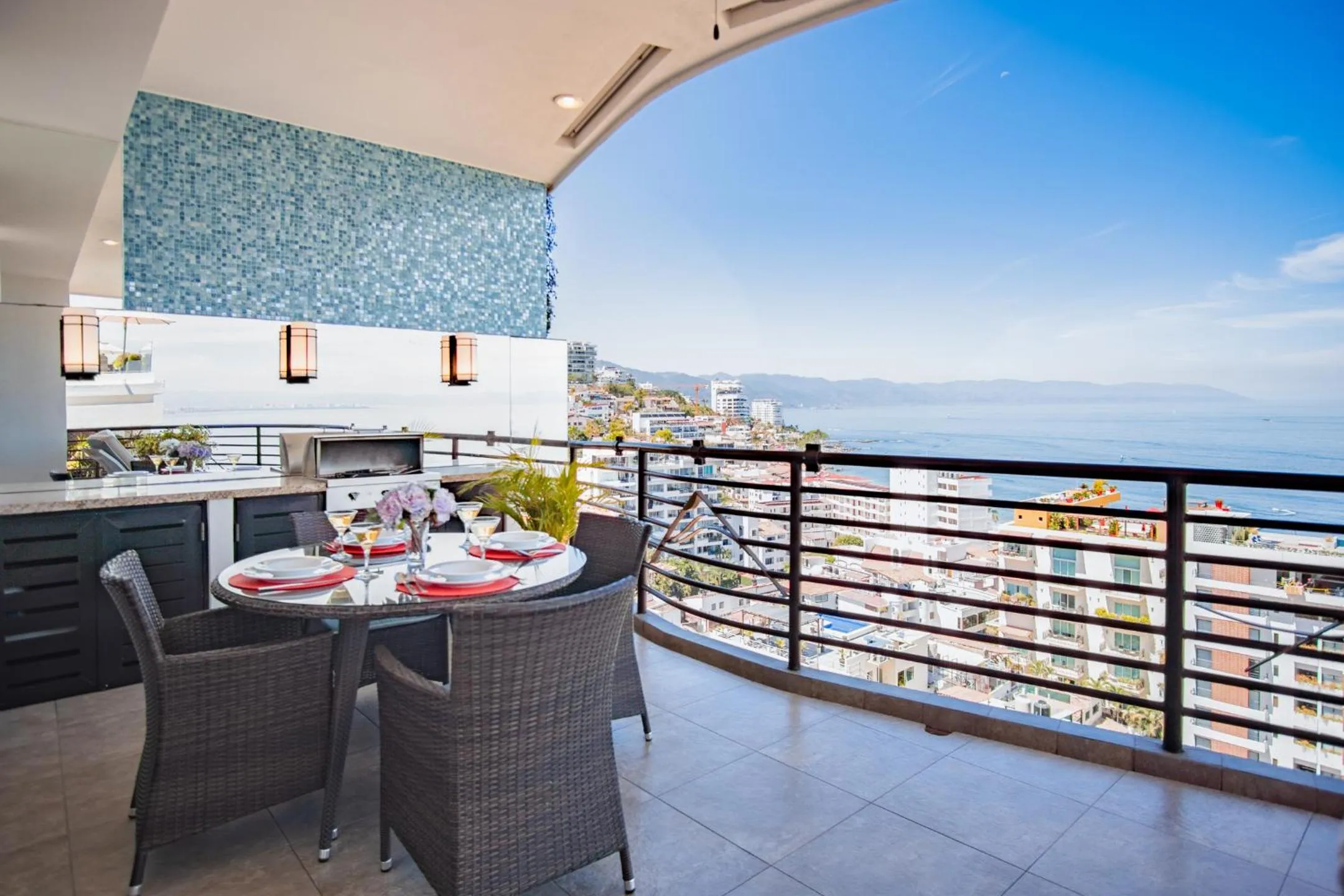Balcony/Terrace in Pinnacle Resorts 180