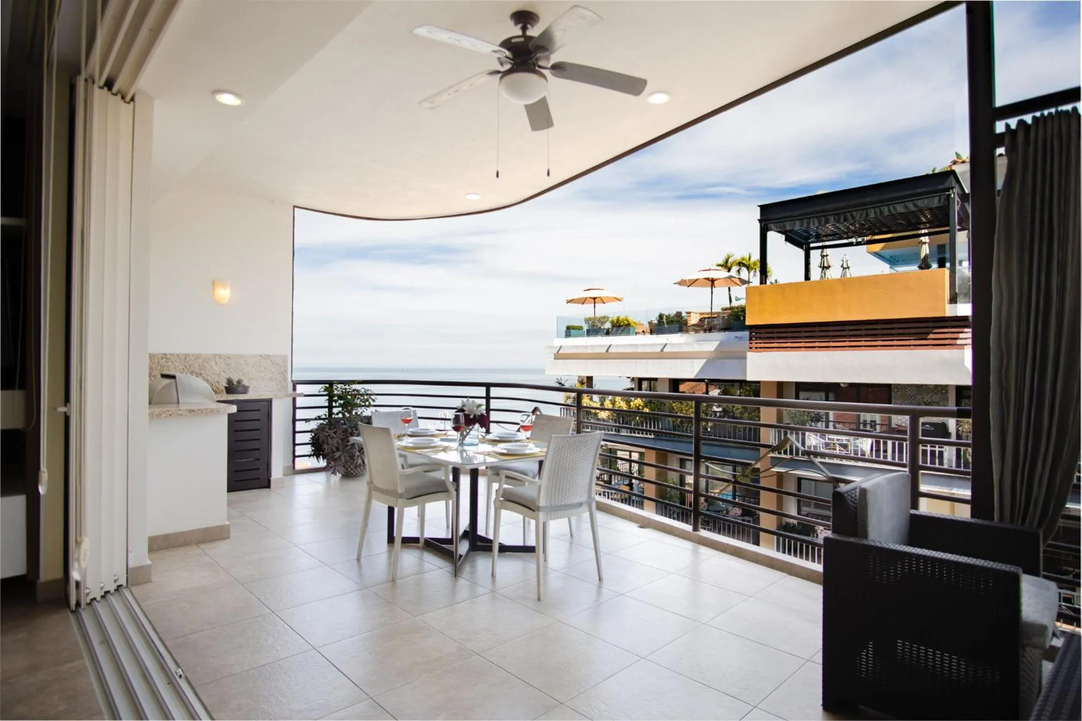 Balcony/Terrace in Pinnacle Resorts 180