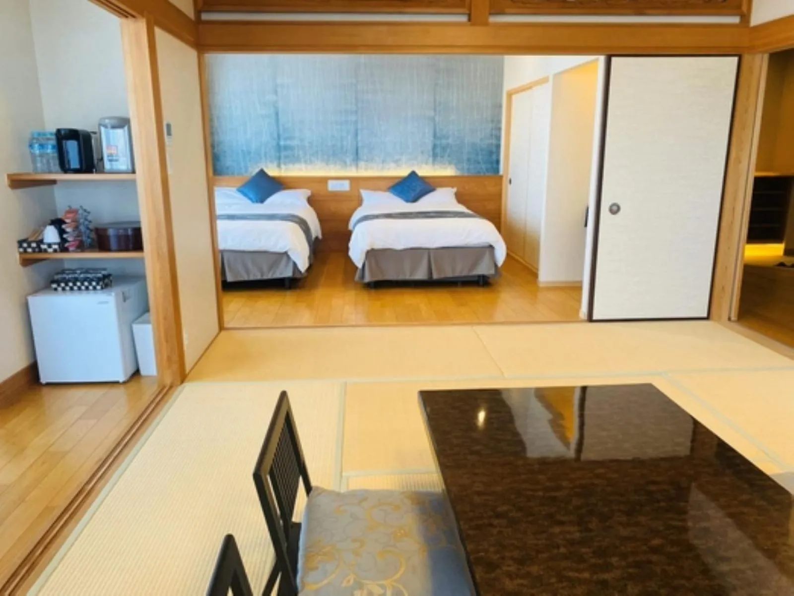 Photo of the whole room, Bed in Kurhouse Shirahama