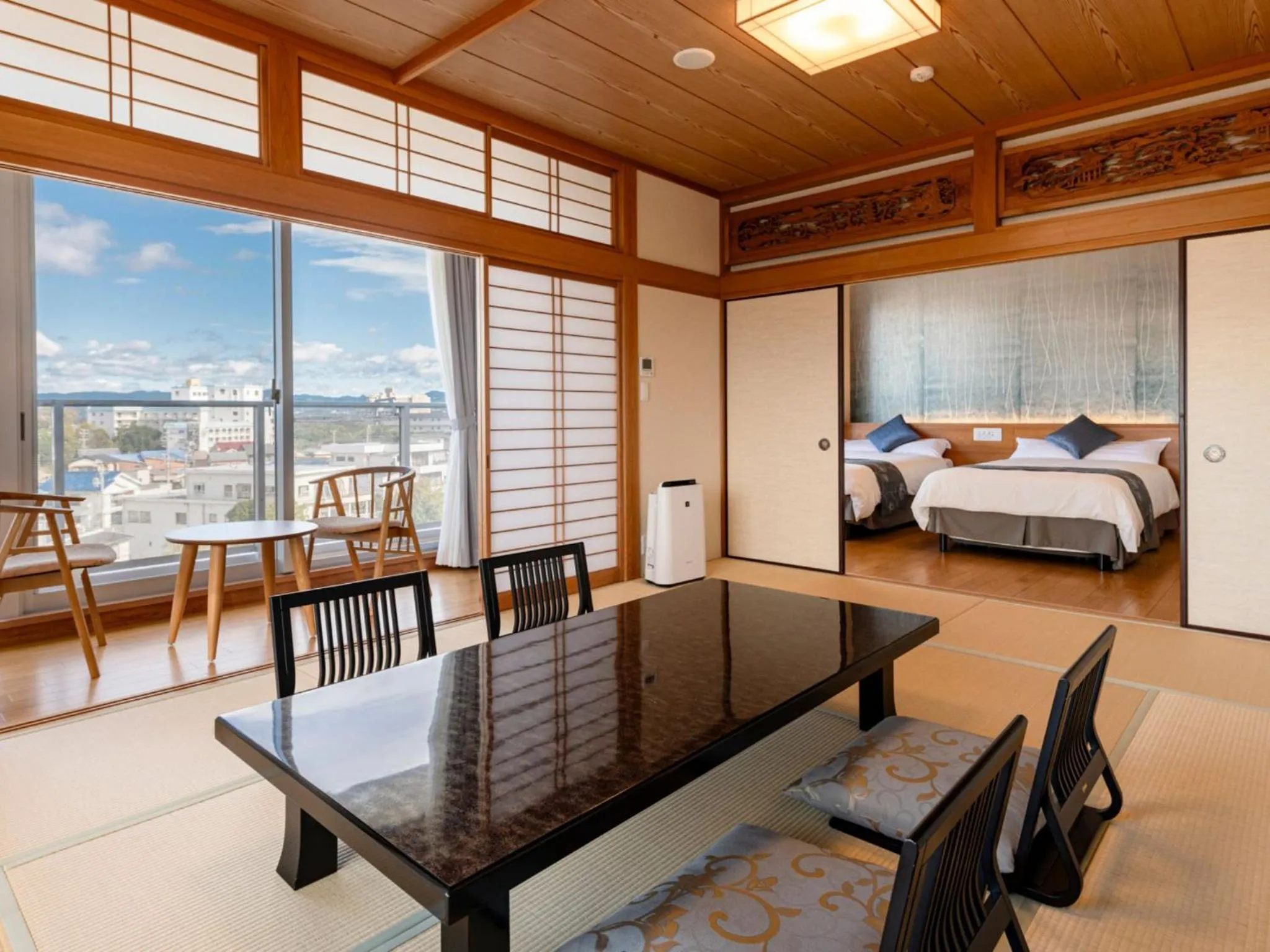 Photo of the whole room, Bed in Kurhouse Shirahama