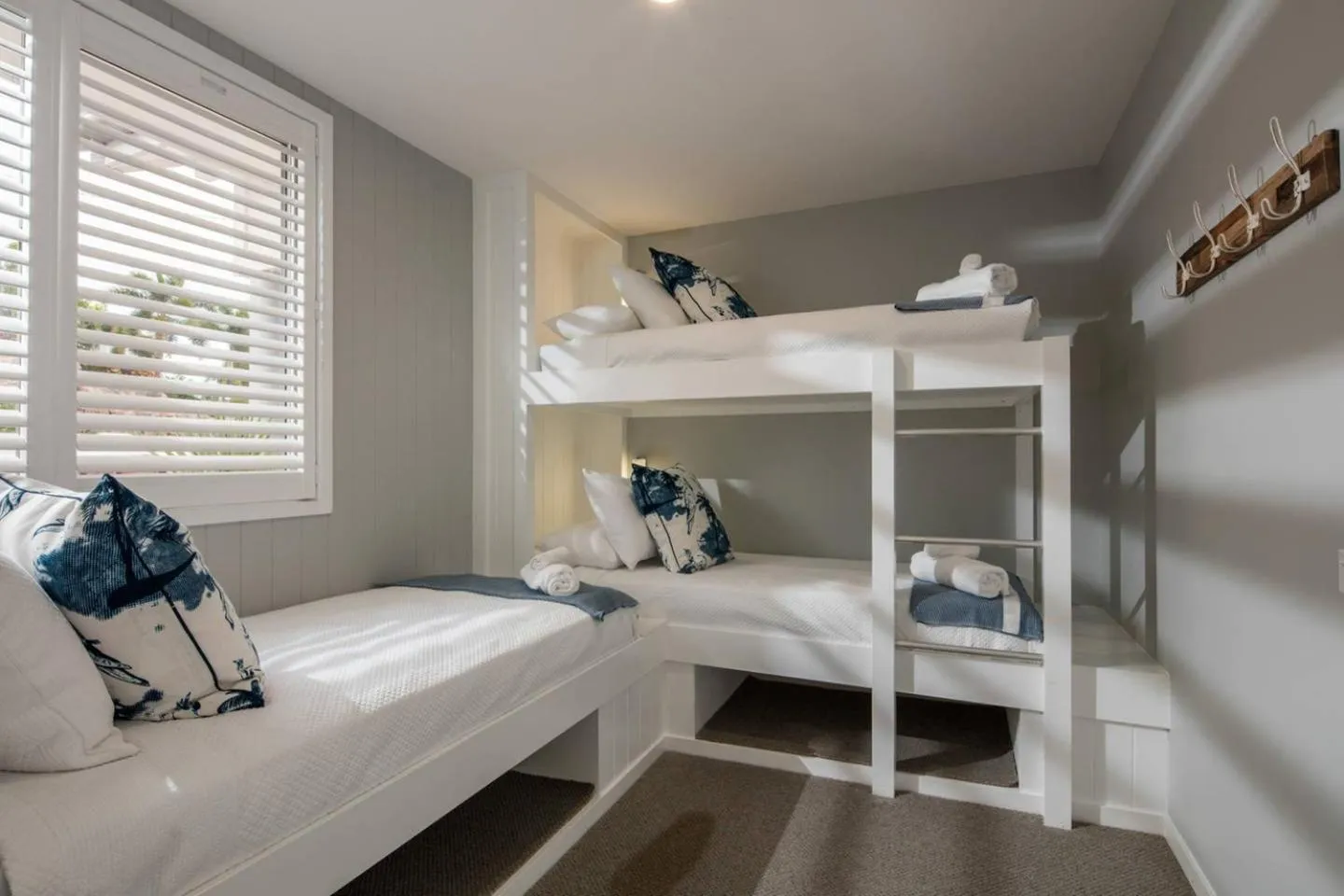 bunk bed, Bed in Rambutan Resort