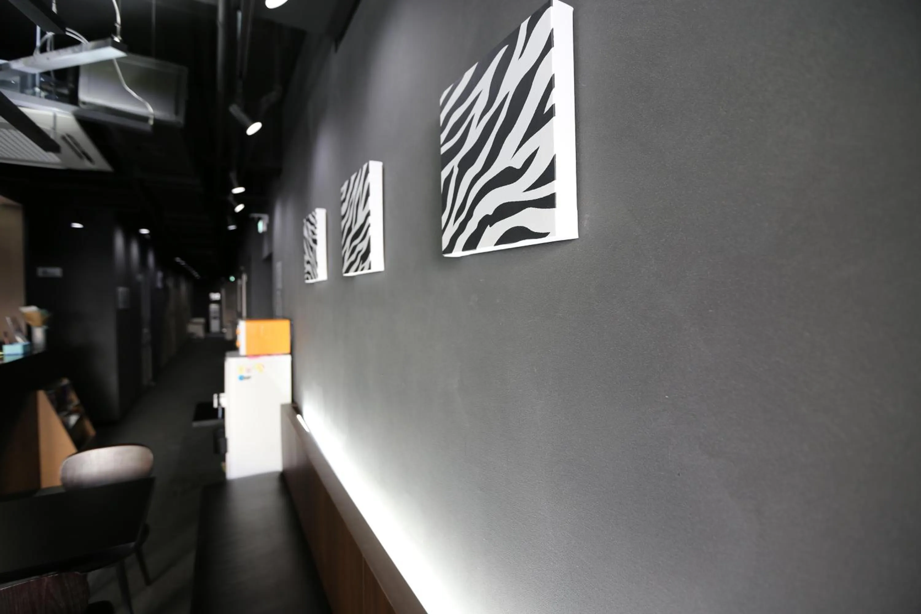 Decorative detail in Philstay Ehwa Boutique - Female Only