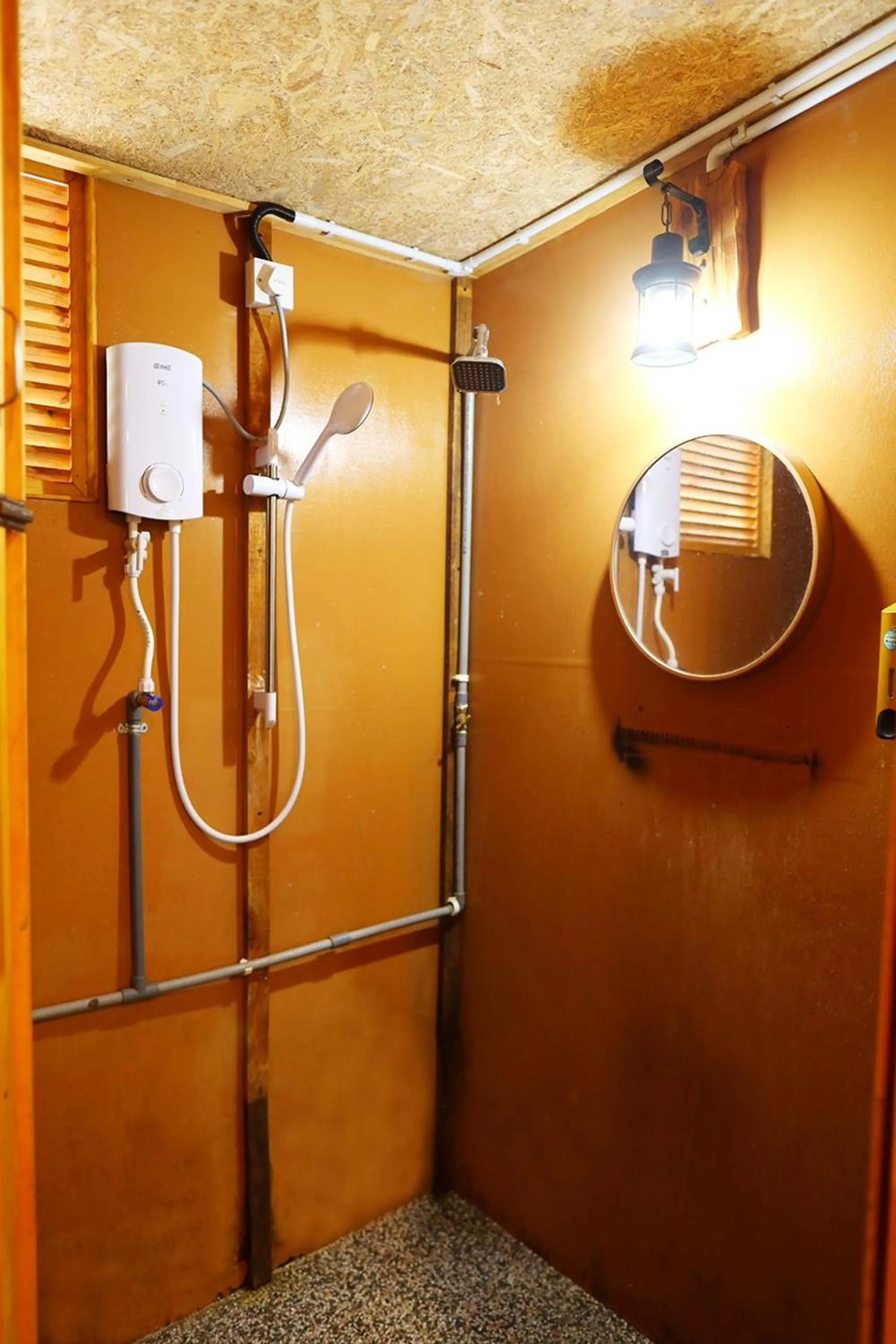 Shower in Aeden Villa Roomstay & Homestay