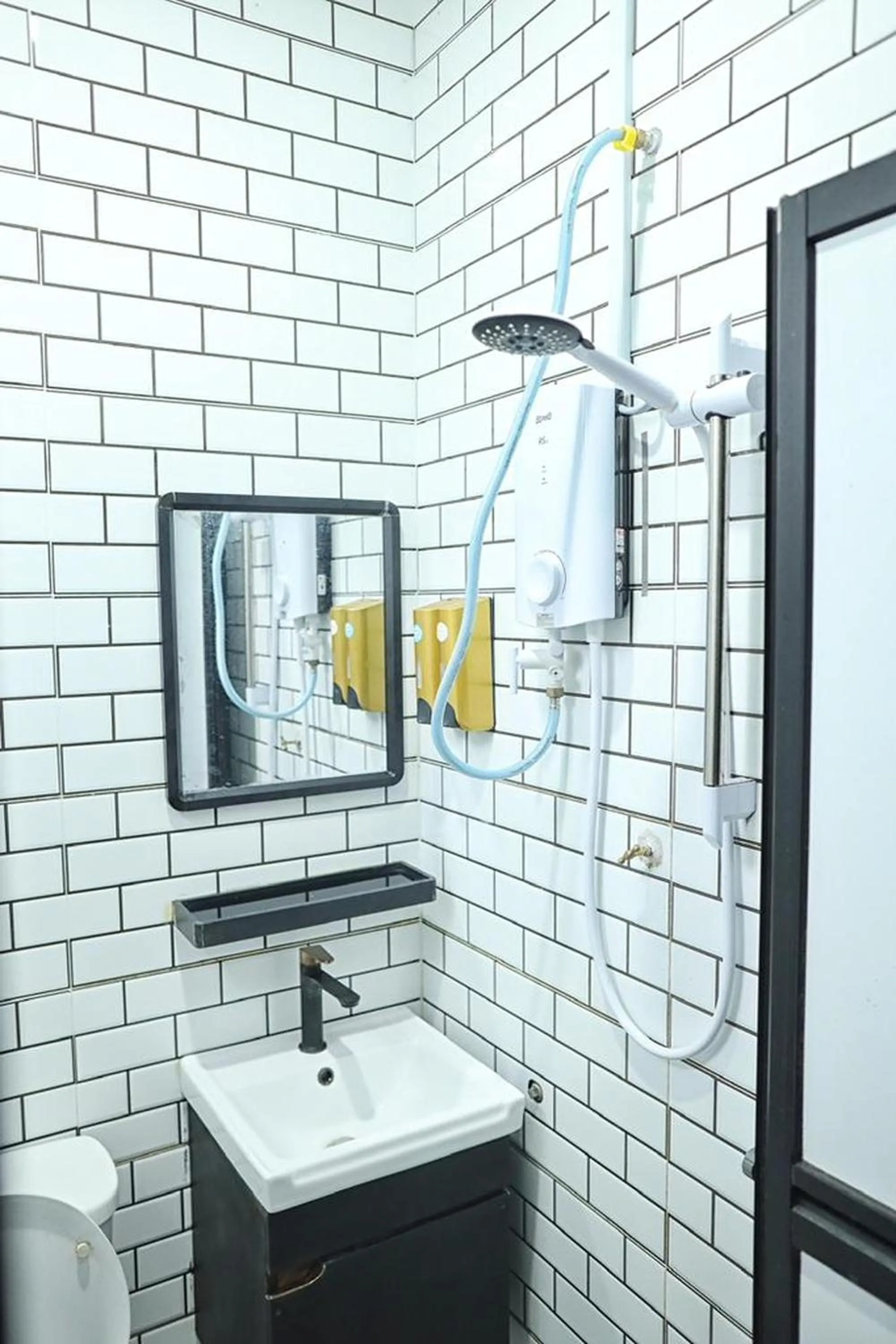 Bathroom in Aeden Villa Roomstay & Homestay