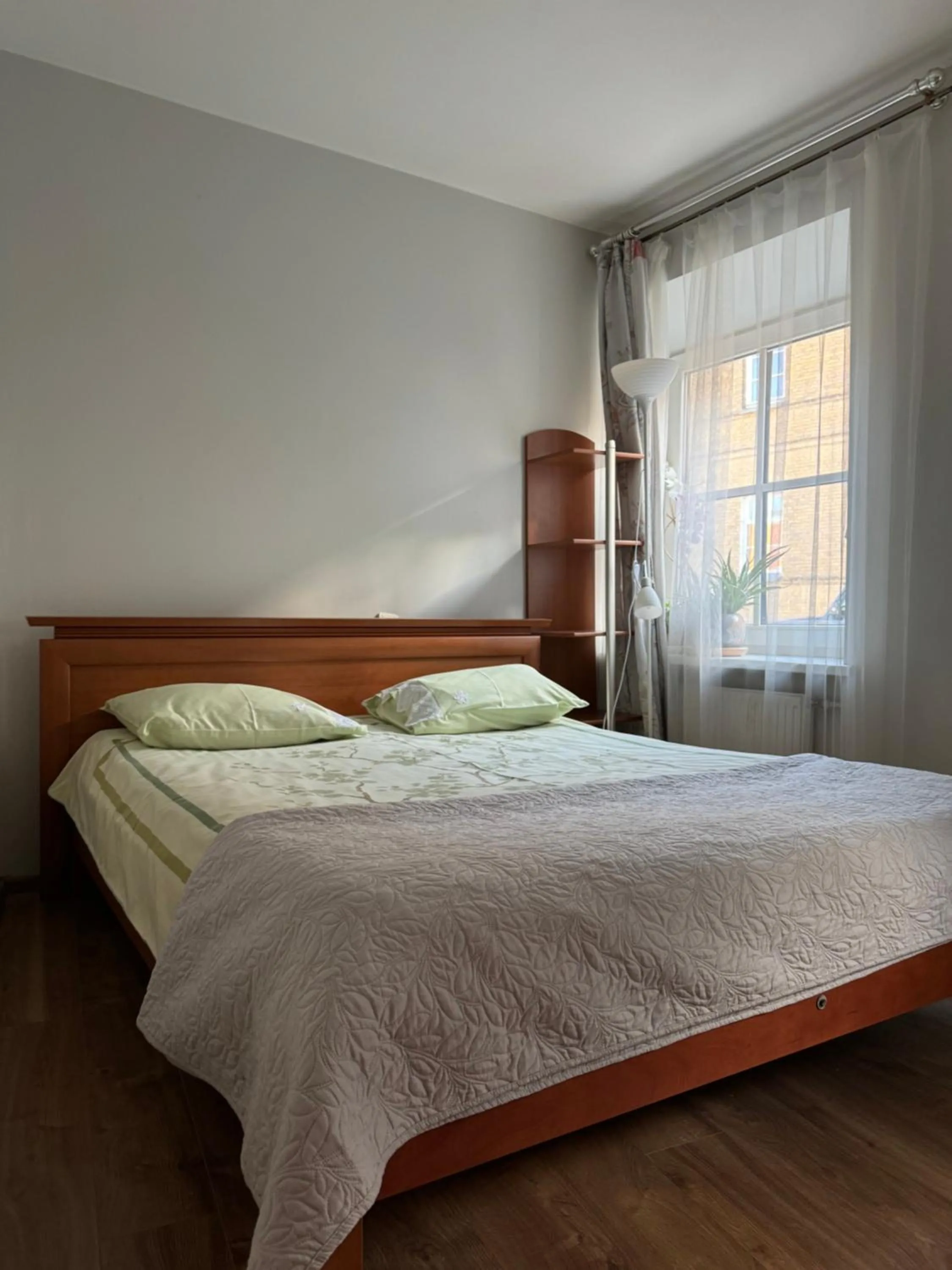 Bed in Danarent Tilto
