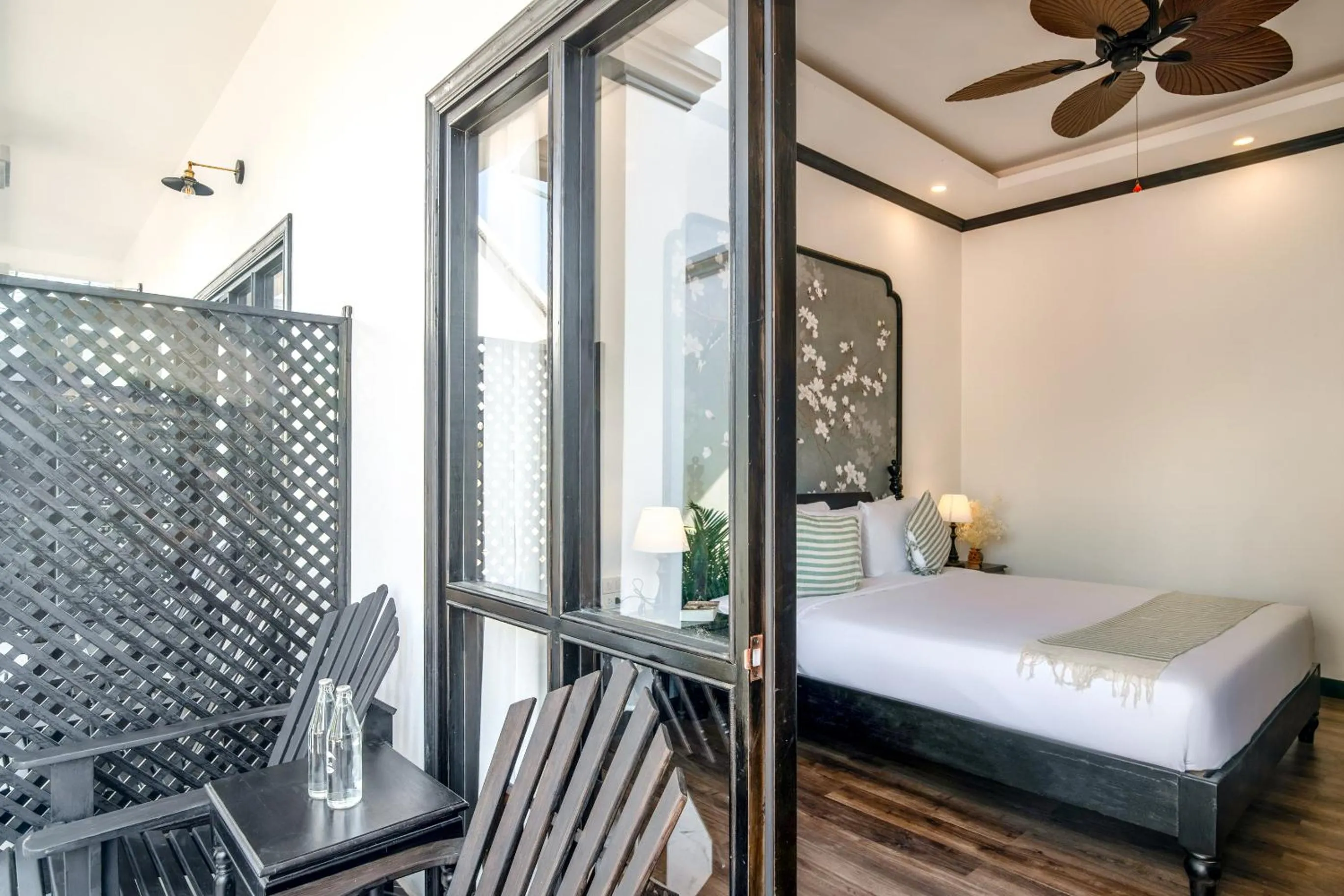 Bed in Luang Prabang Vang Luang Hotel