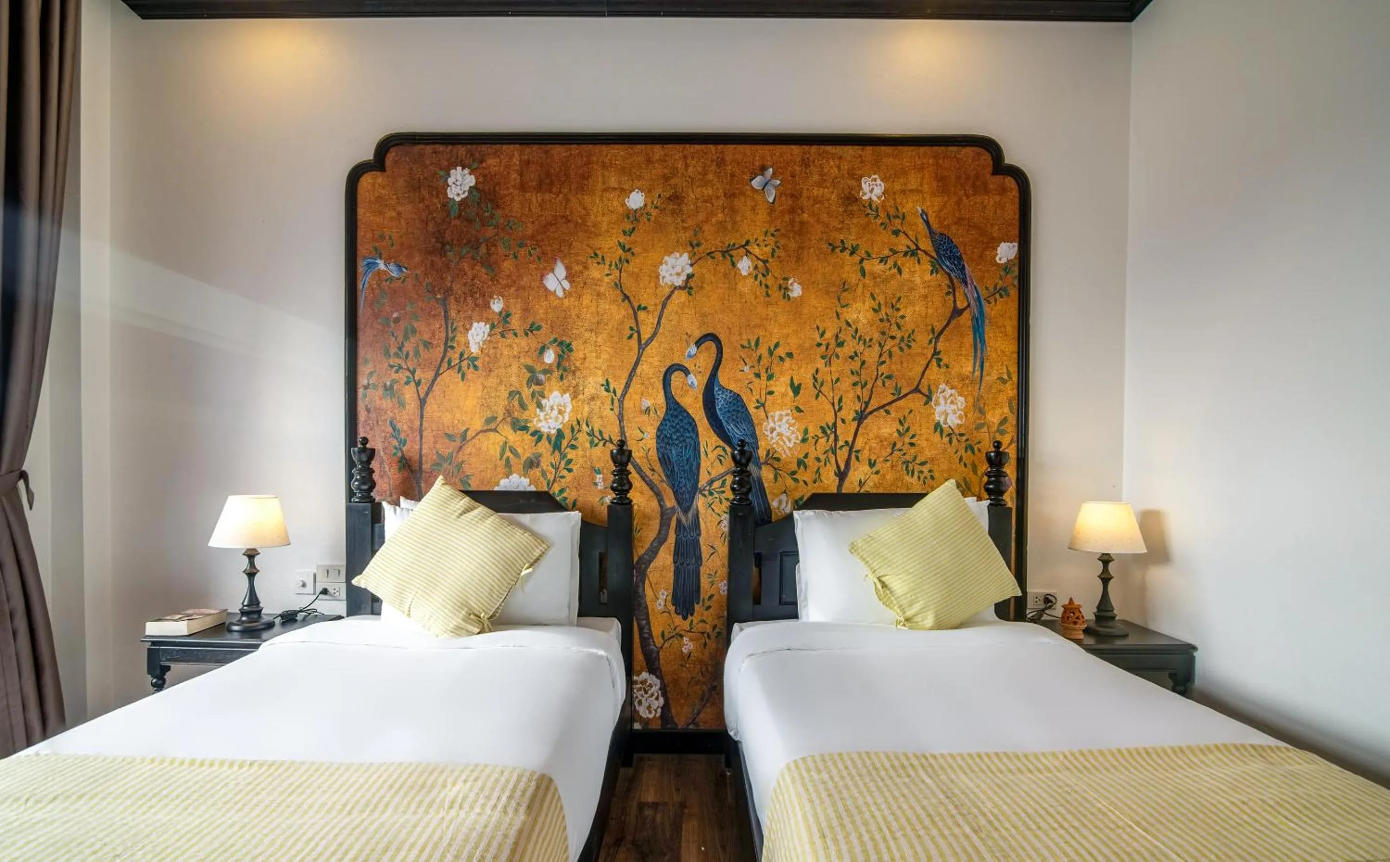 Bed in Luang Prabang Vang Luang Hotel
