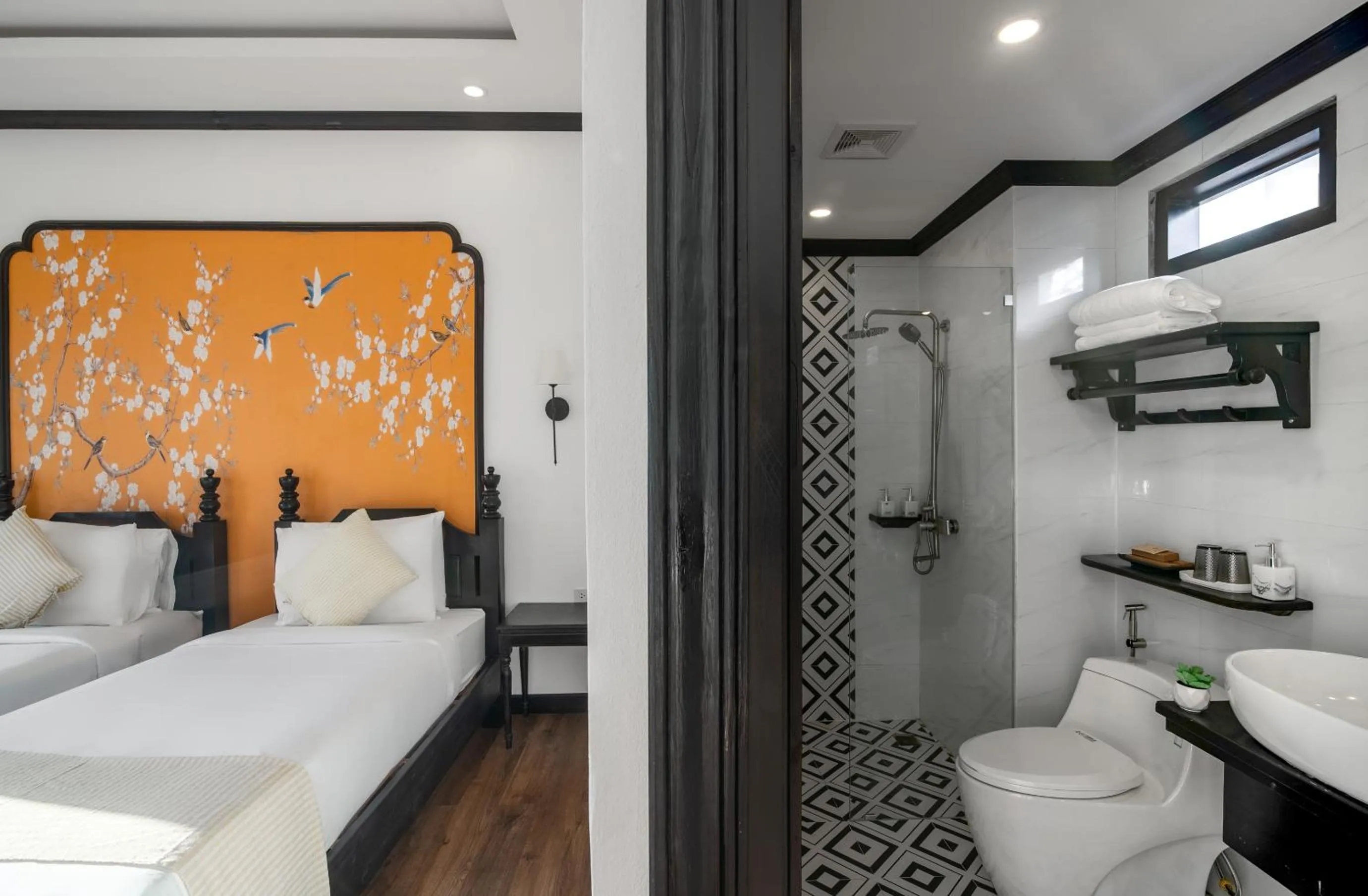 Photo of the whole room, Bed in Luang Prabang Vang Luang Hotel