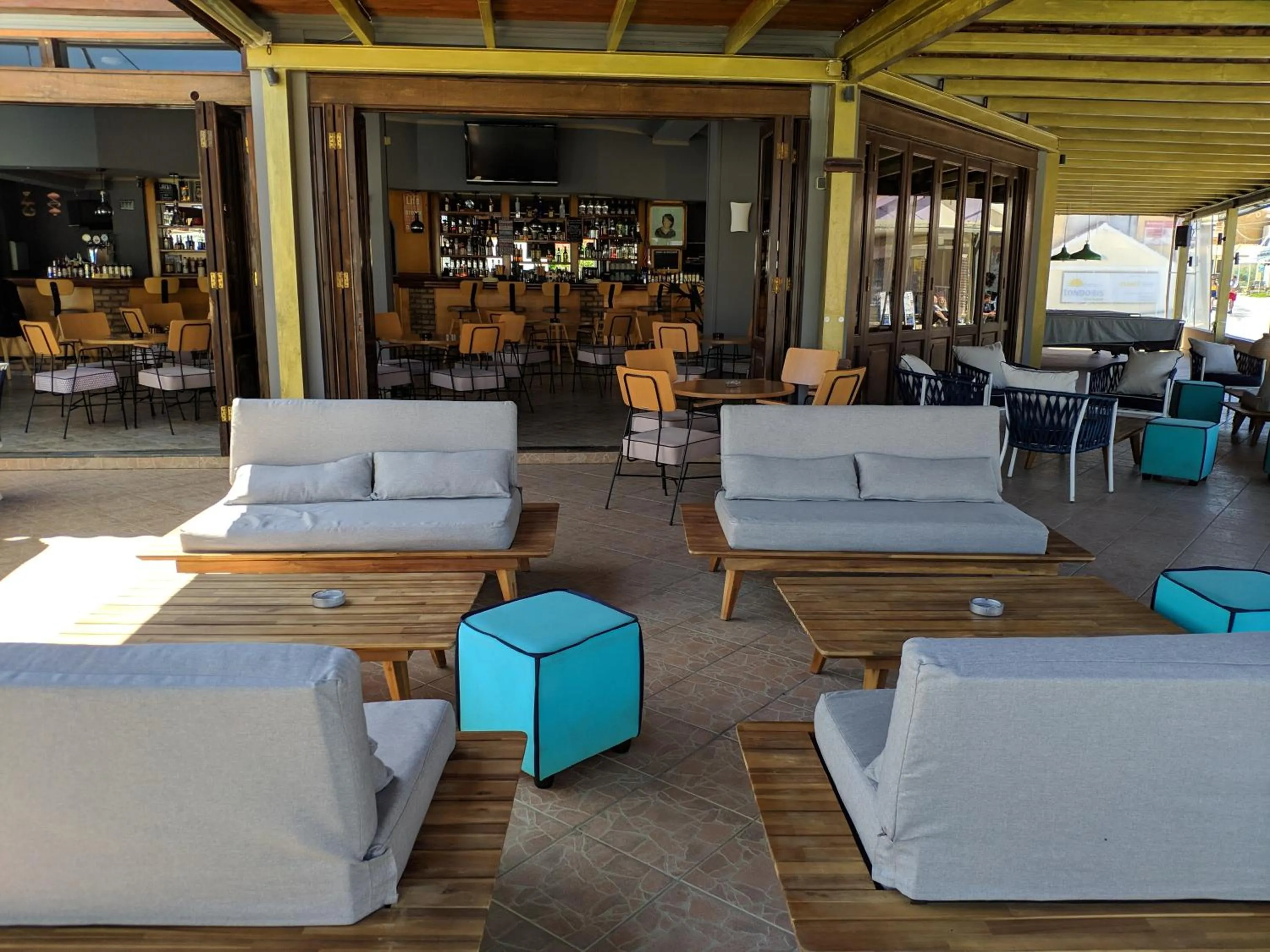 Patio in Tondoris Apartments