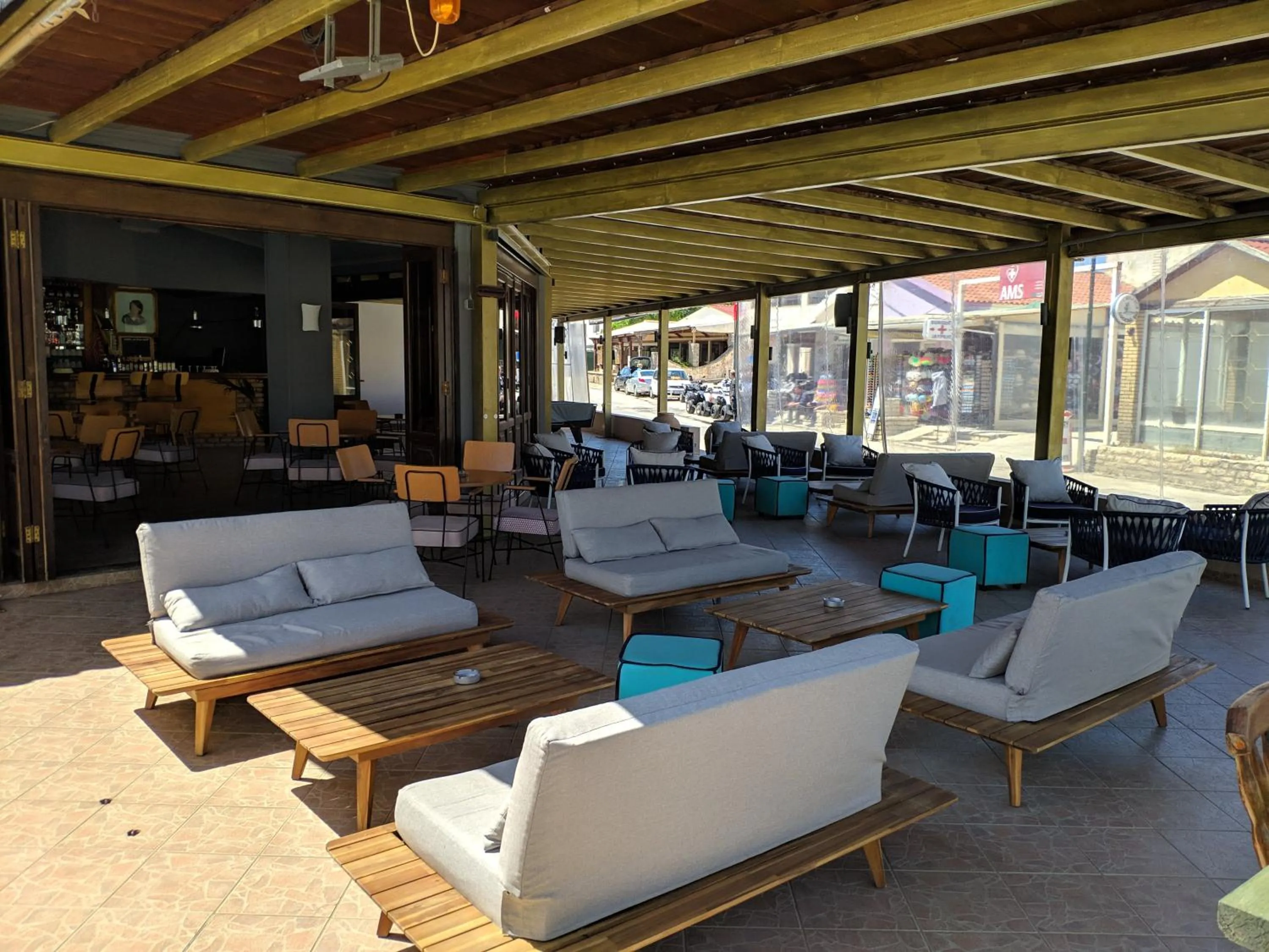 Patio in Tondoris Apartments