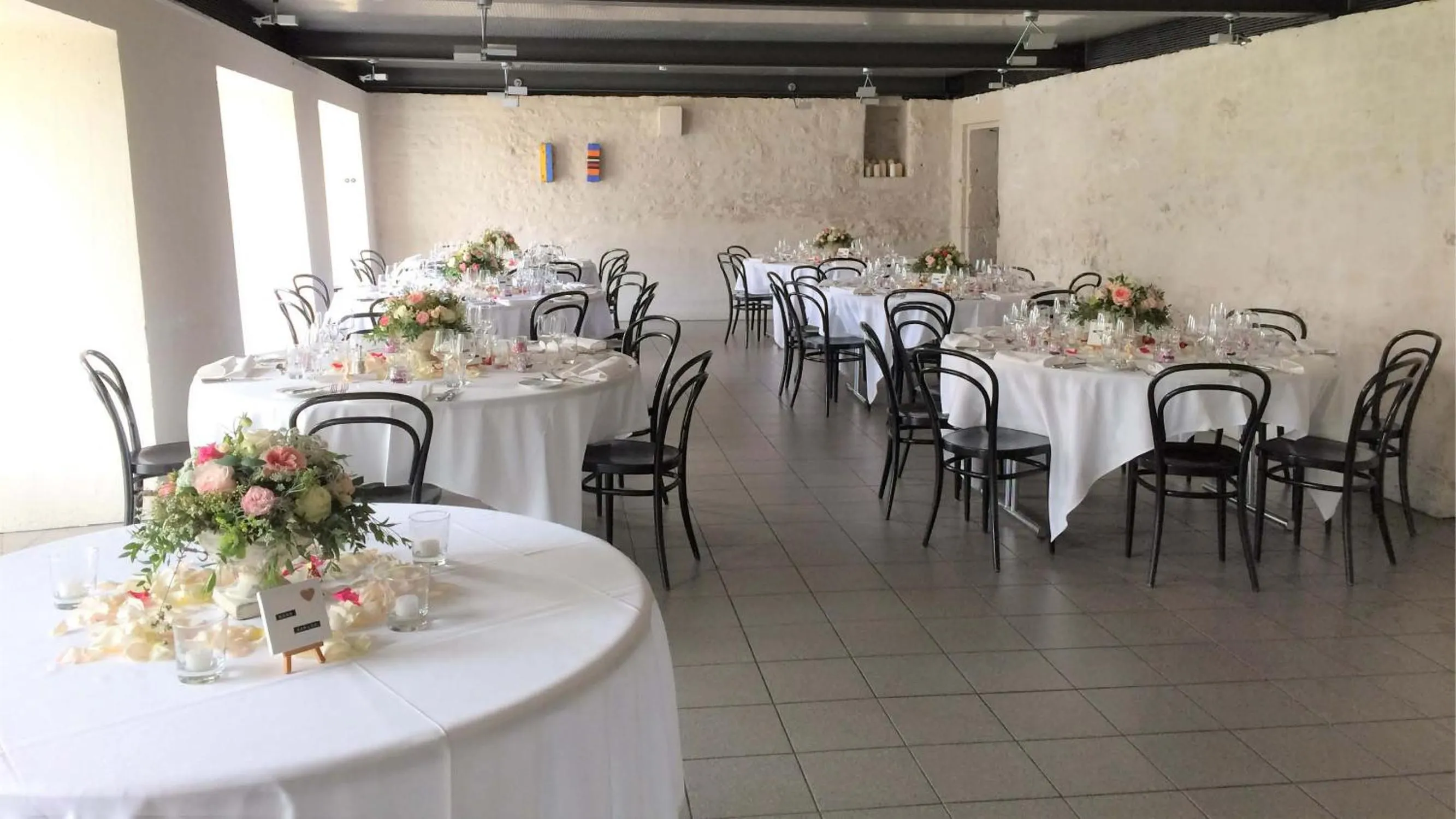 wedding in Schloss Münchenwiler