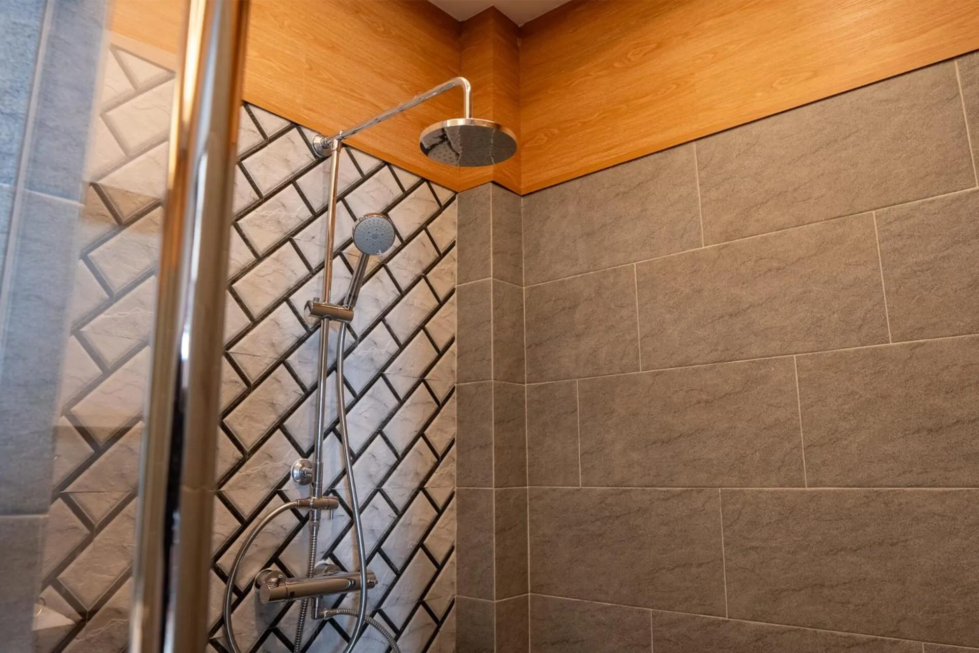 Shower in Pan Ville Resort