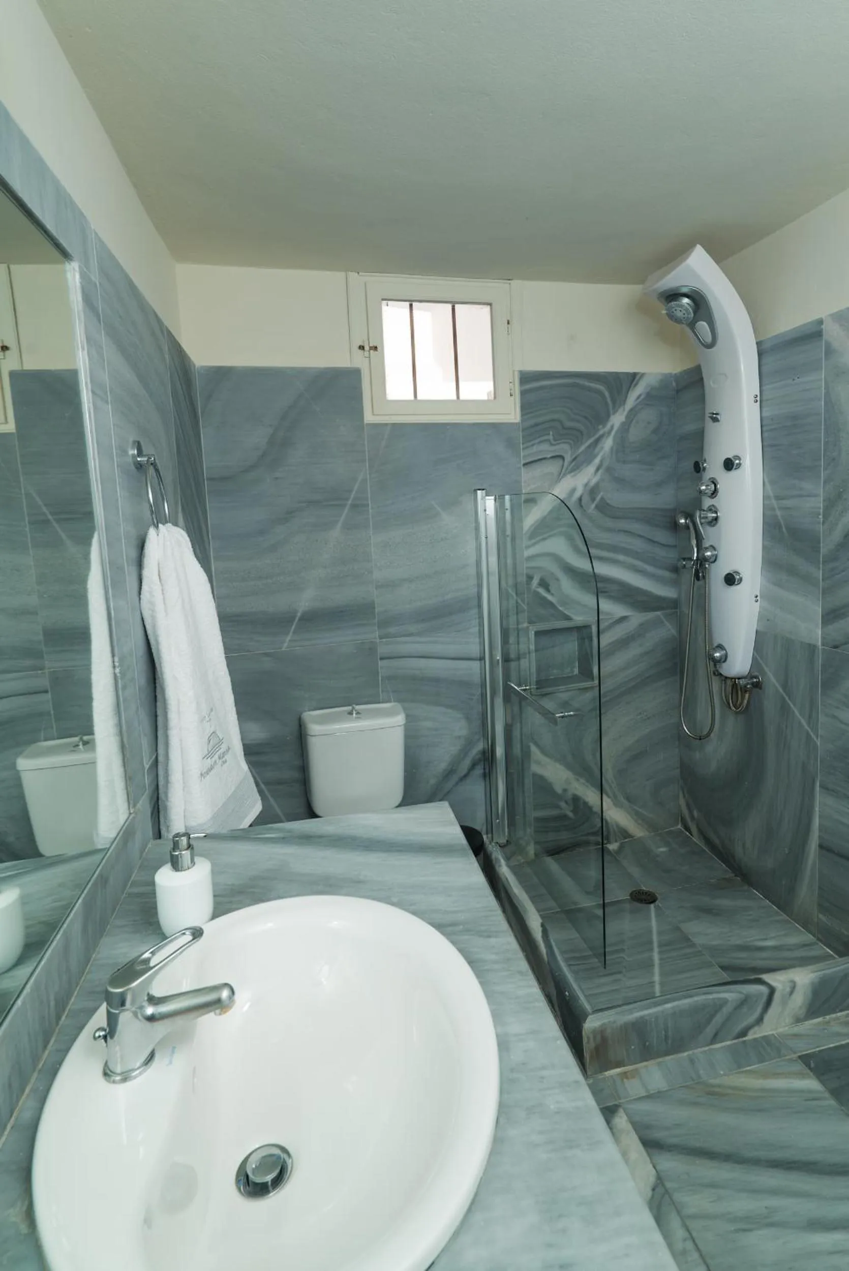 Bathroom in Poseidon Mansion Sunset