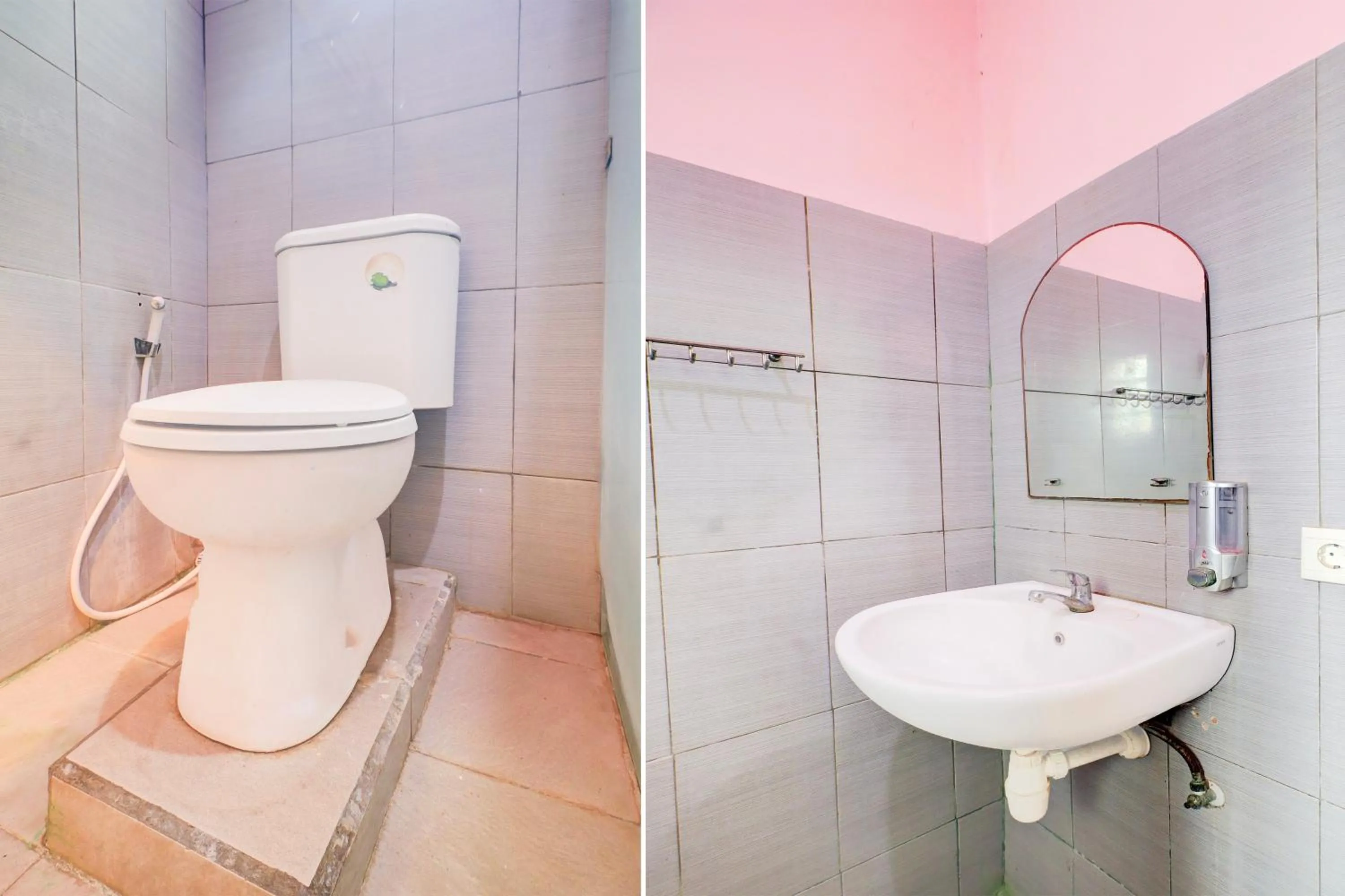 Bathroom in Collection O Putri Inn Homestay