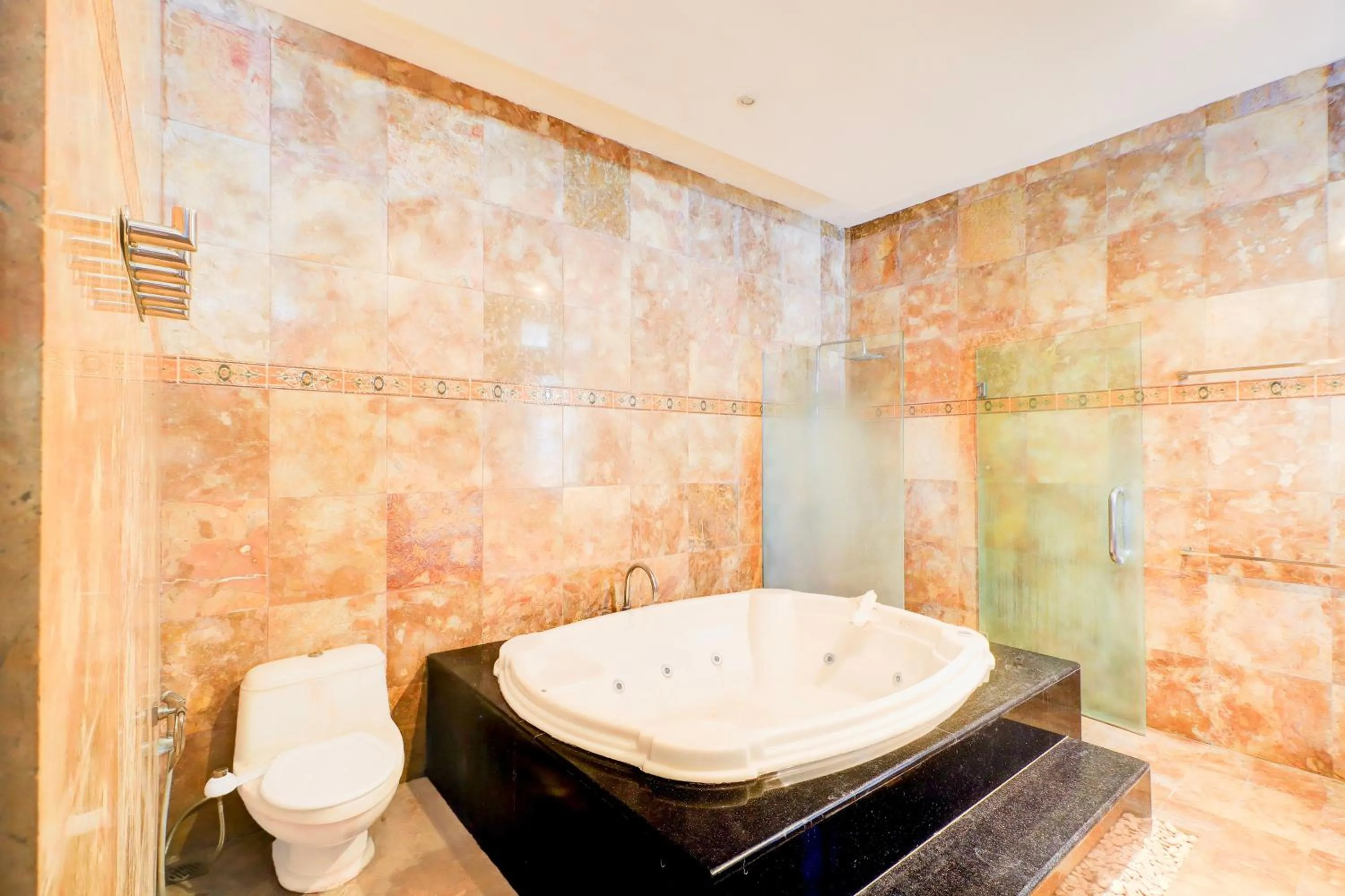 Bathroom in Collection O Putri Inn Homestay