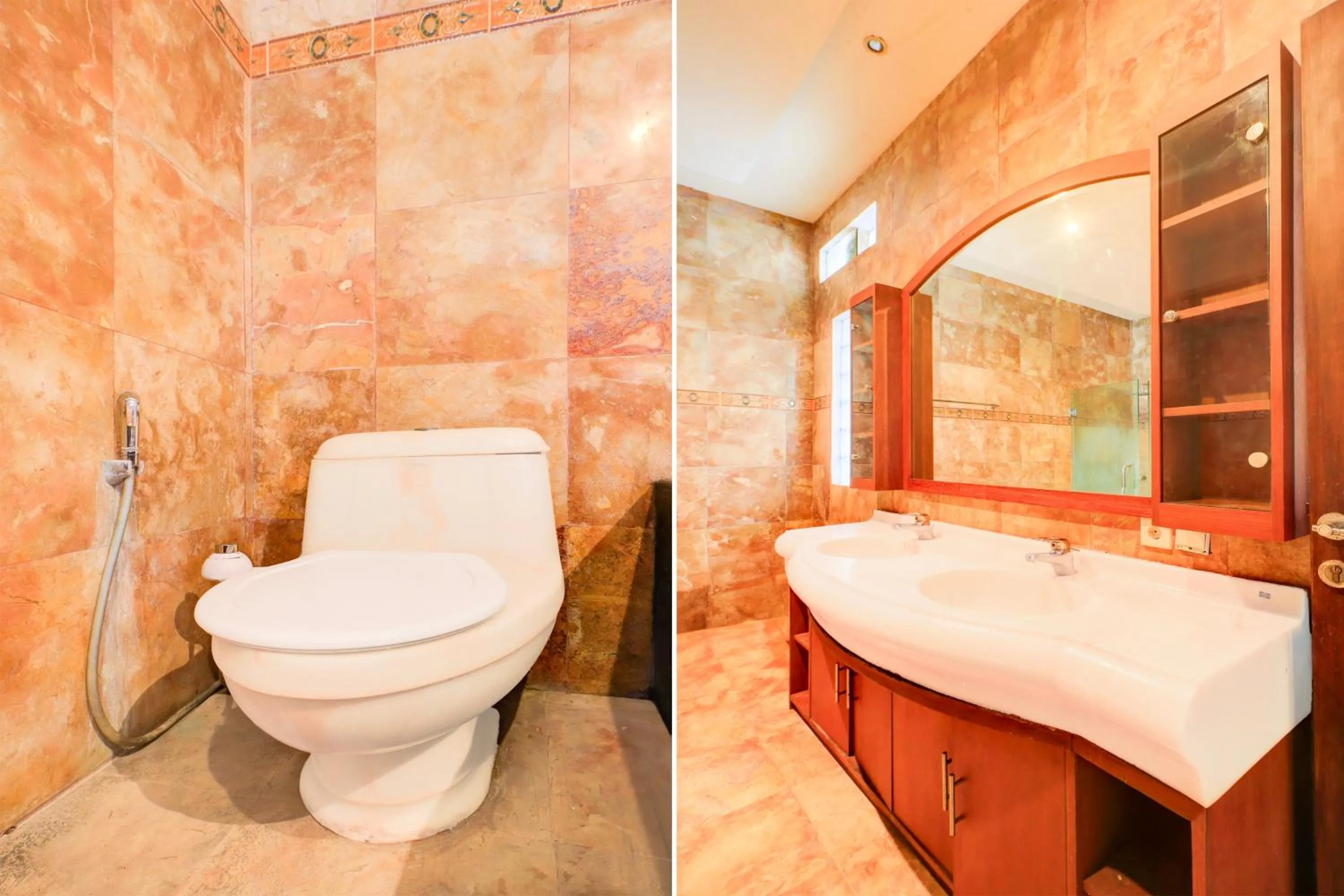 Bathroom in Collection O Putri Inn Homestay