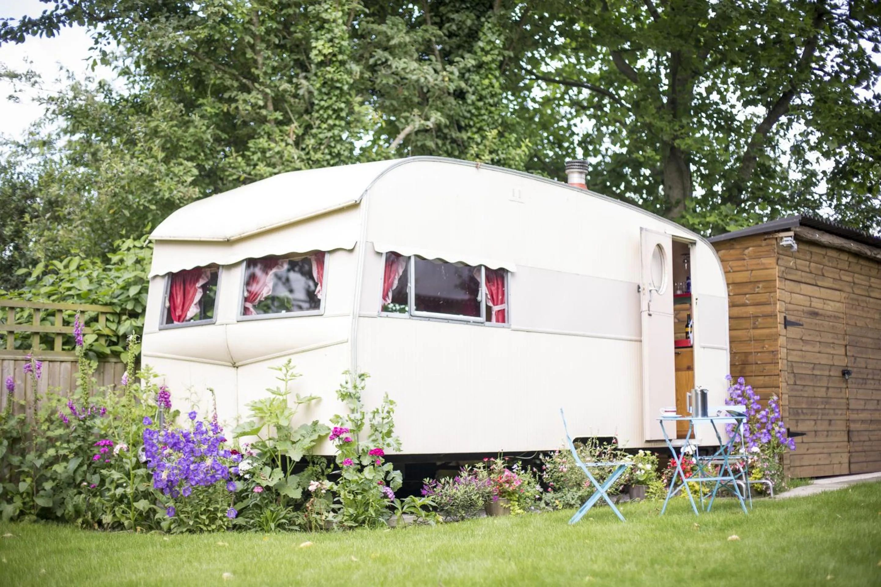 Property building in Withy Cottages