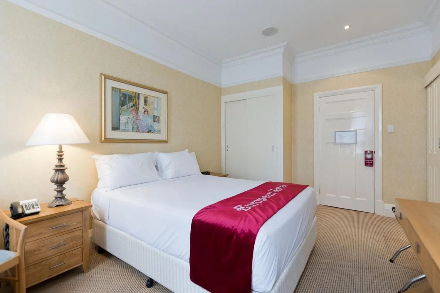 Bed in Hotel The Teo Near Delhi AIRPORT