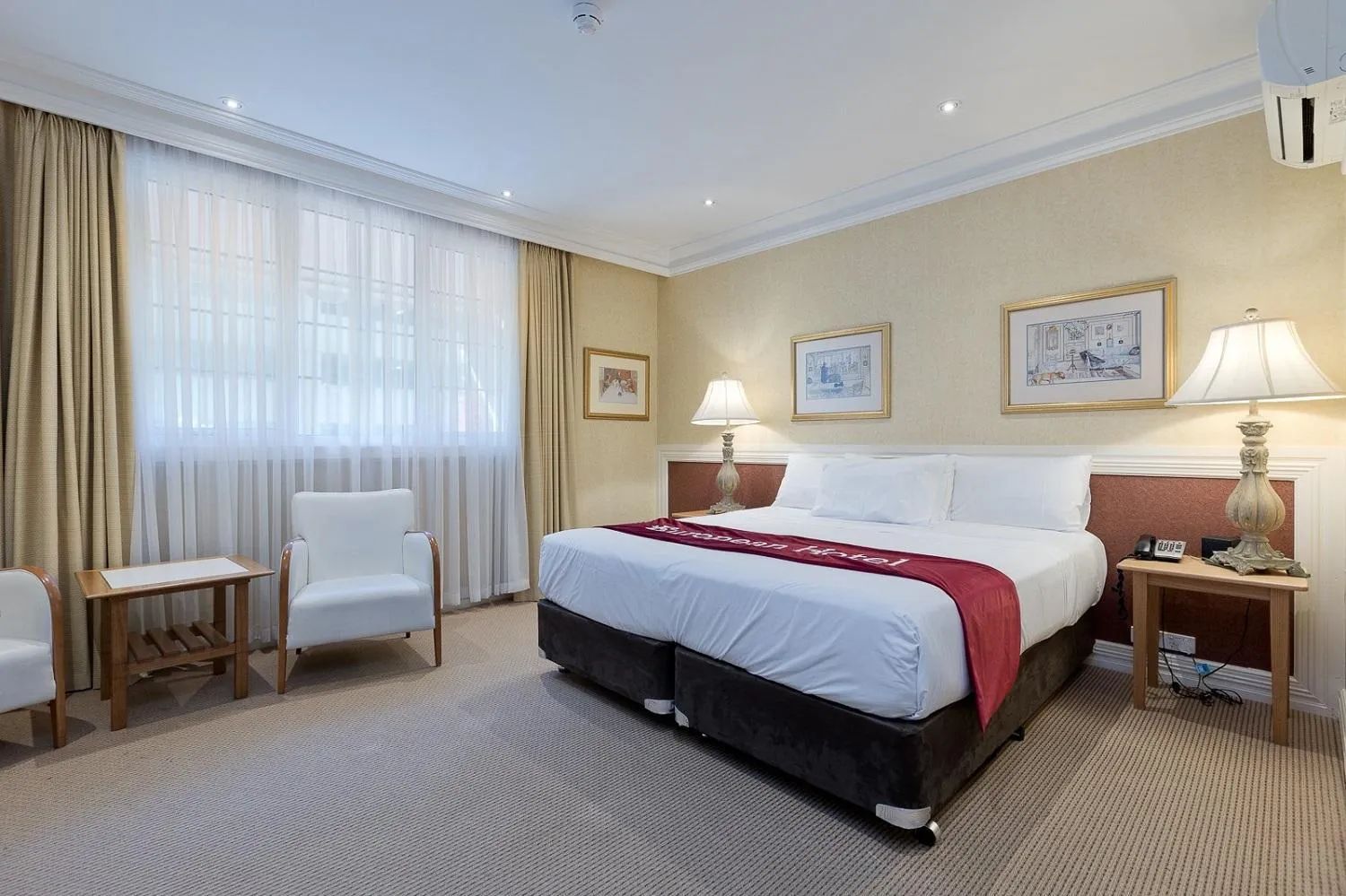 Bed in Hotel The Teo Near Delhi AIRPORT