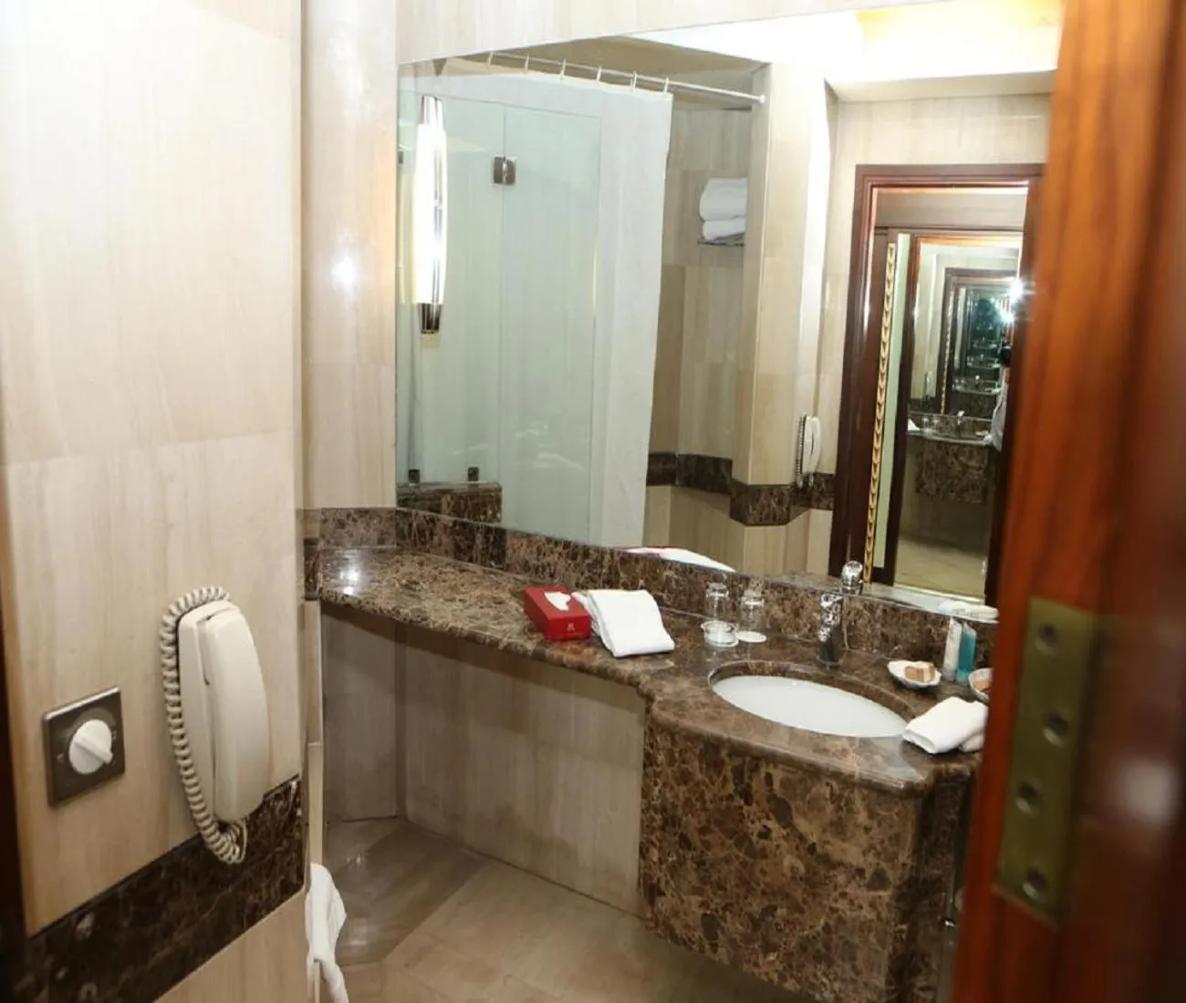 Bathroom in Hotel The Teo Near Delhi AIRPORT
