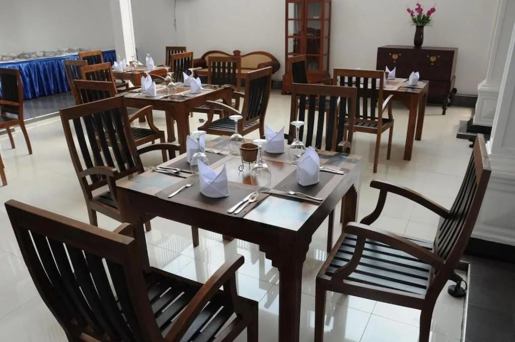 Blue Spring Hotel Wadduwa