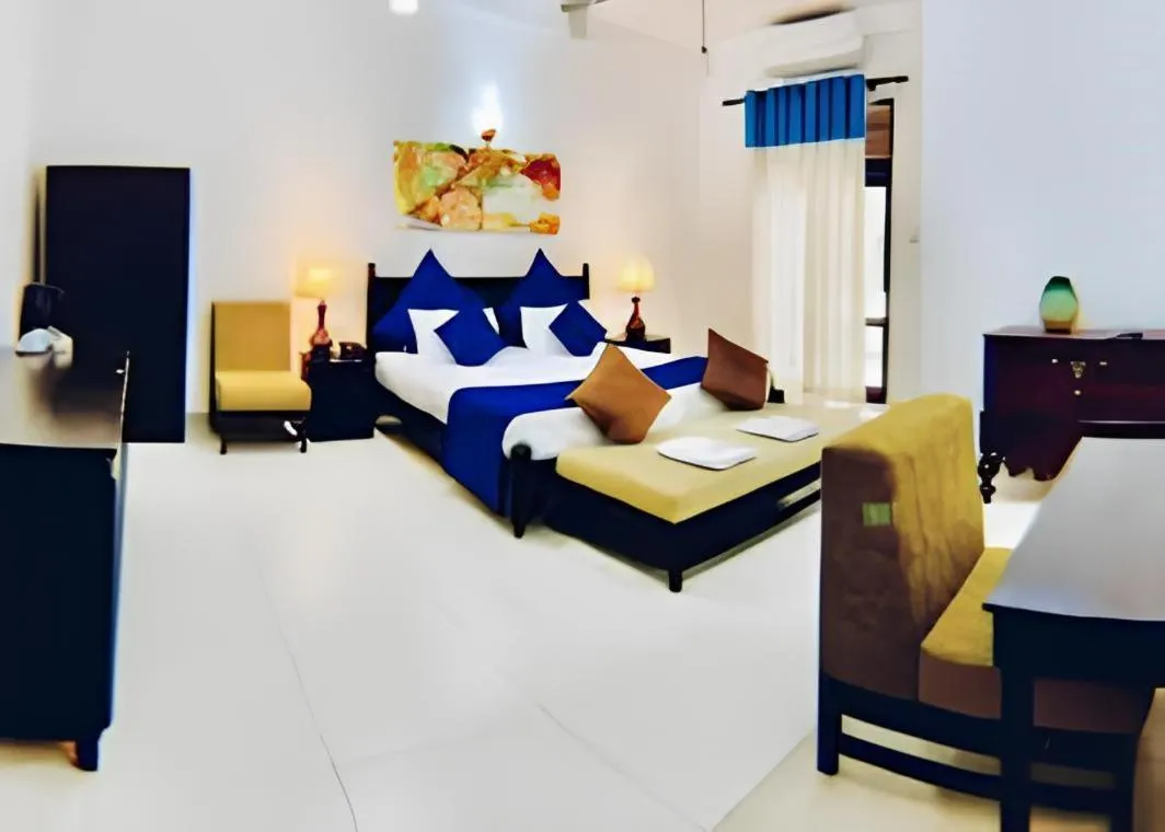 Bedroom, Bed in Blue Spring Hotel Wadduwa