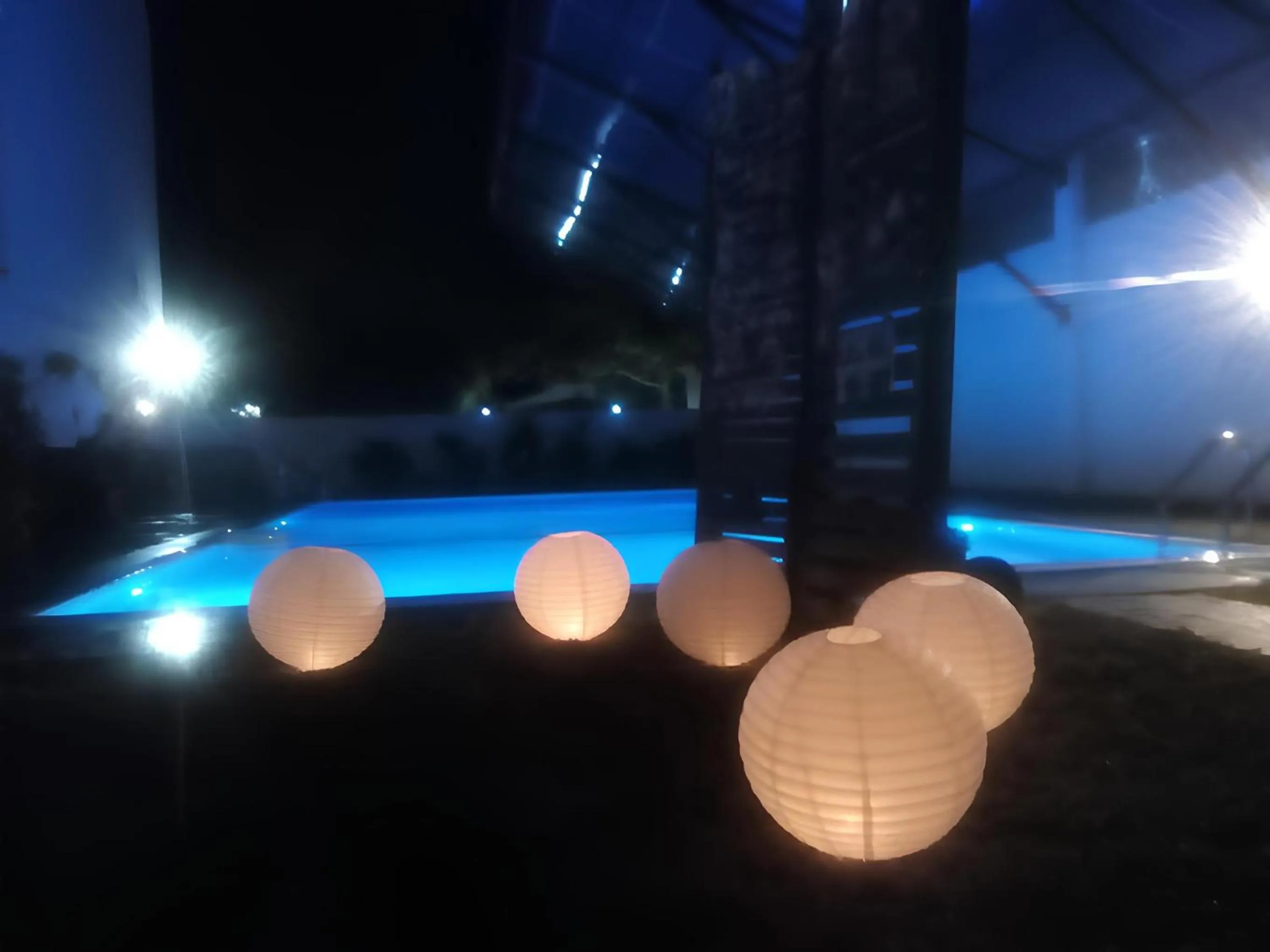 Swimming pool in Blue Spring Hotel Wadduwa