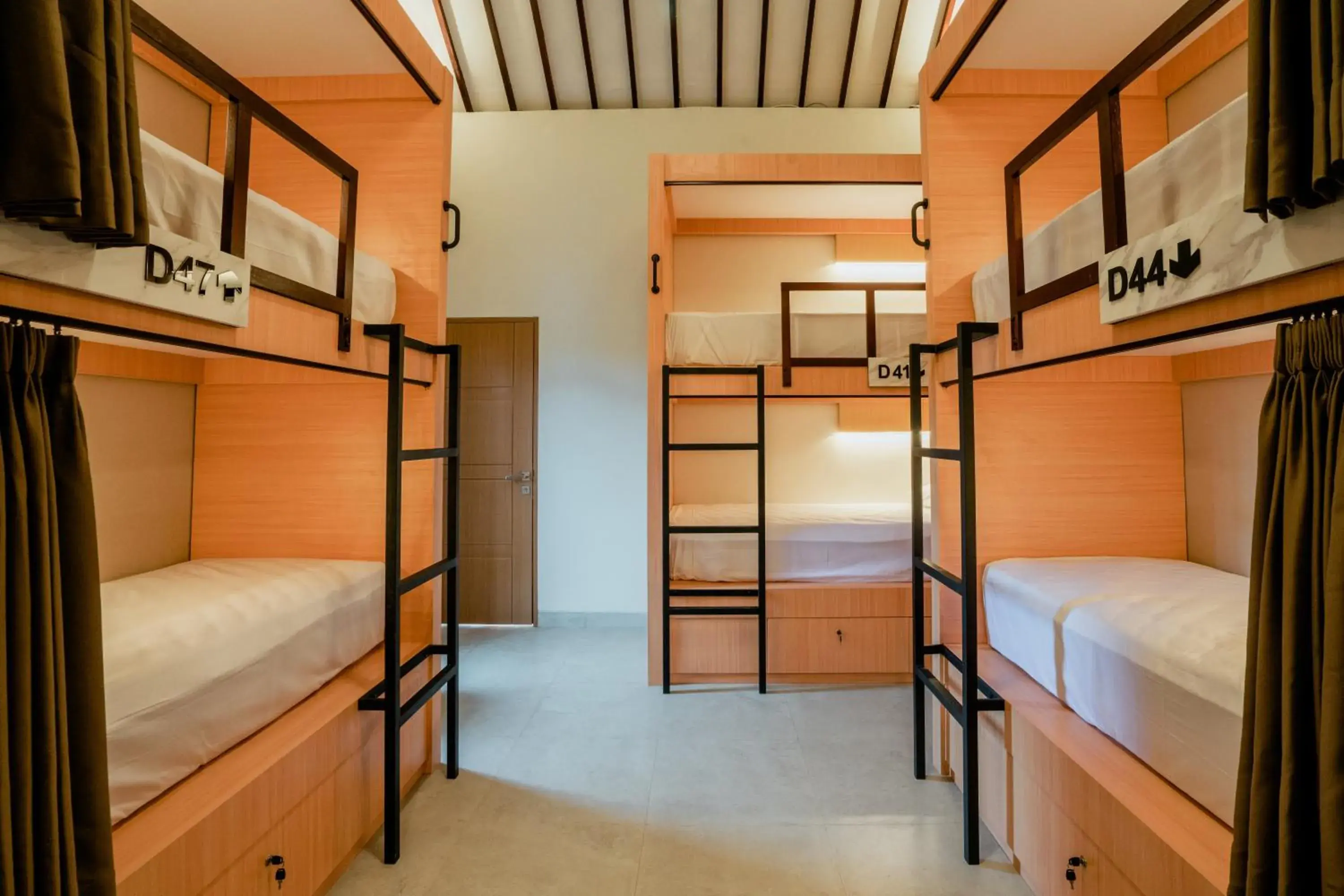 Single Bed in 6-Bed Dormitory Room in Wanaseta Guesthouse Single Bed in 6-Bed Dormitory Room in Wanaseta Guesthouse