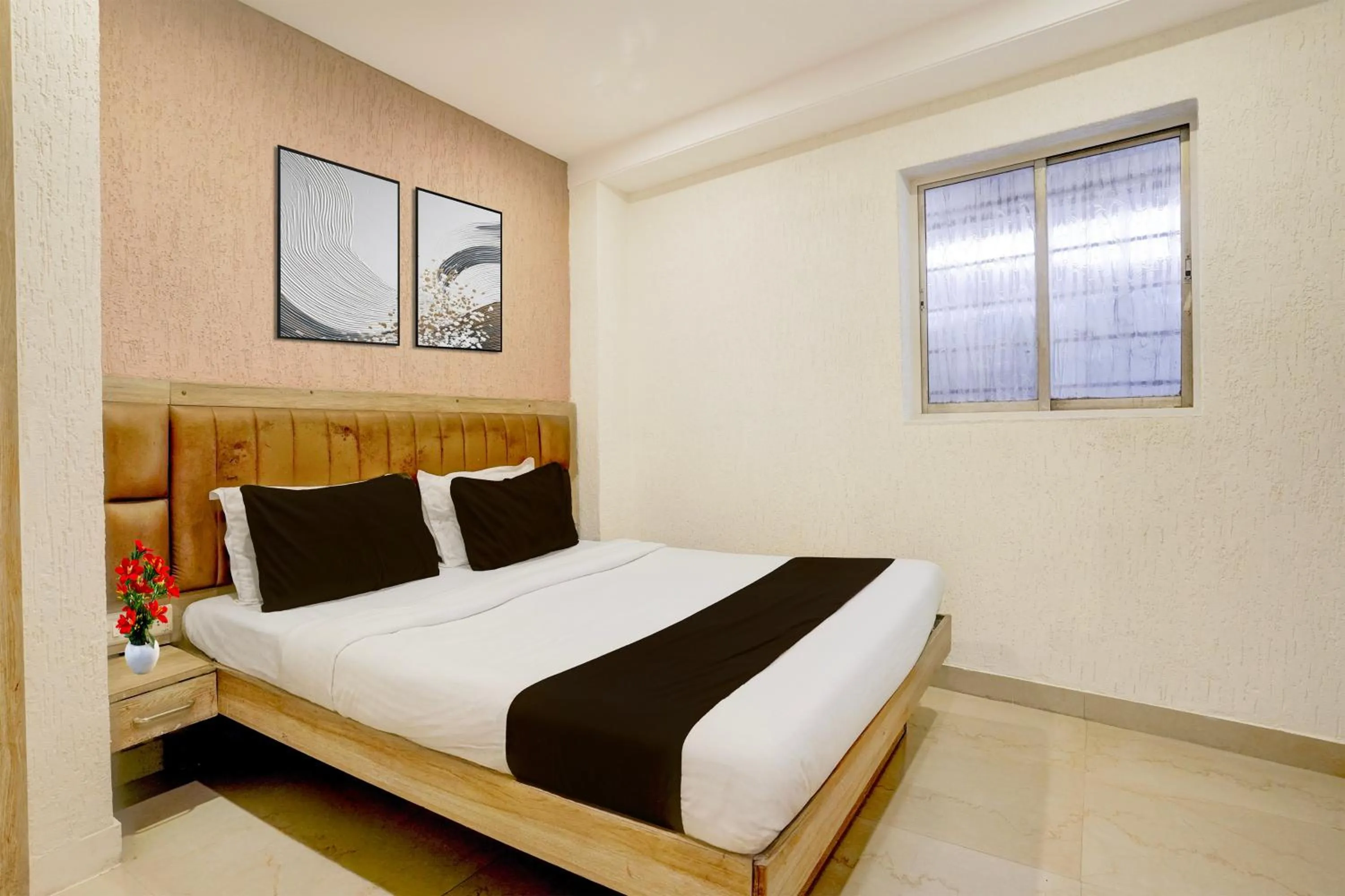 Collection O Crawford Market Formerly Al Ibrahim Hotel