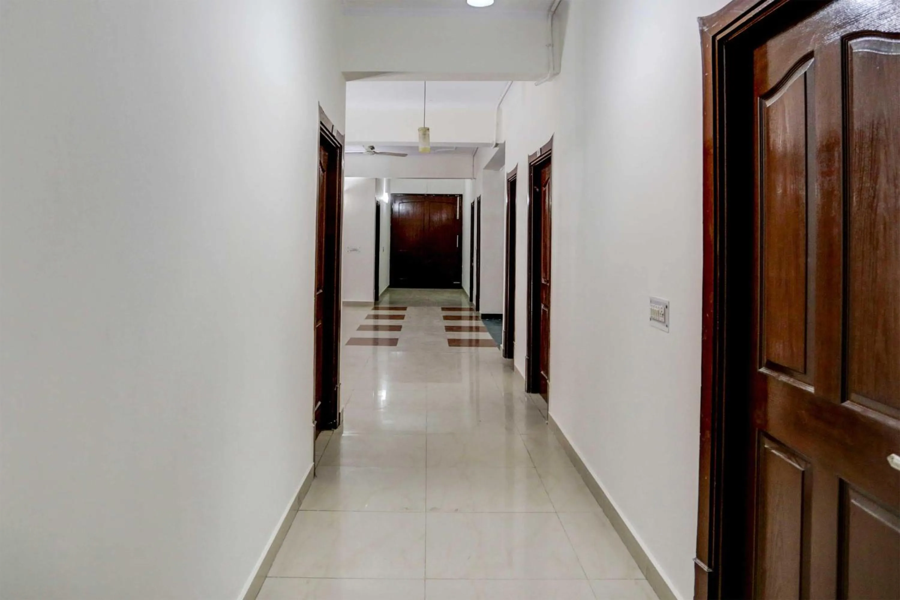 Lobby or reception in Hotel O Sunshine Near Iskcon Temple Noida