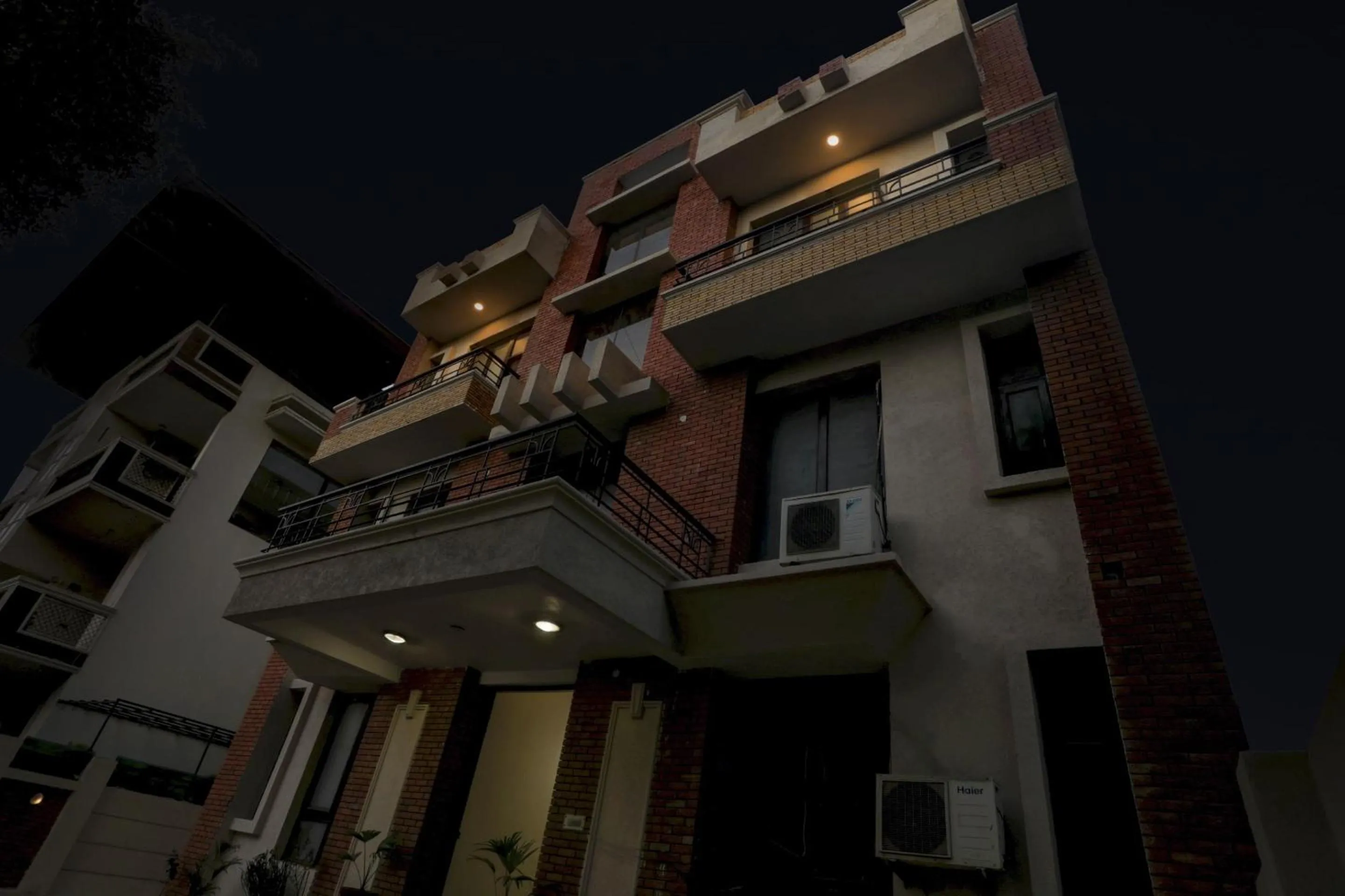 Facade/entrance in Hotel O Sunshine Near Iskcon Temple Noida