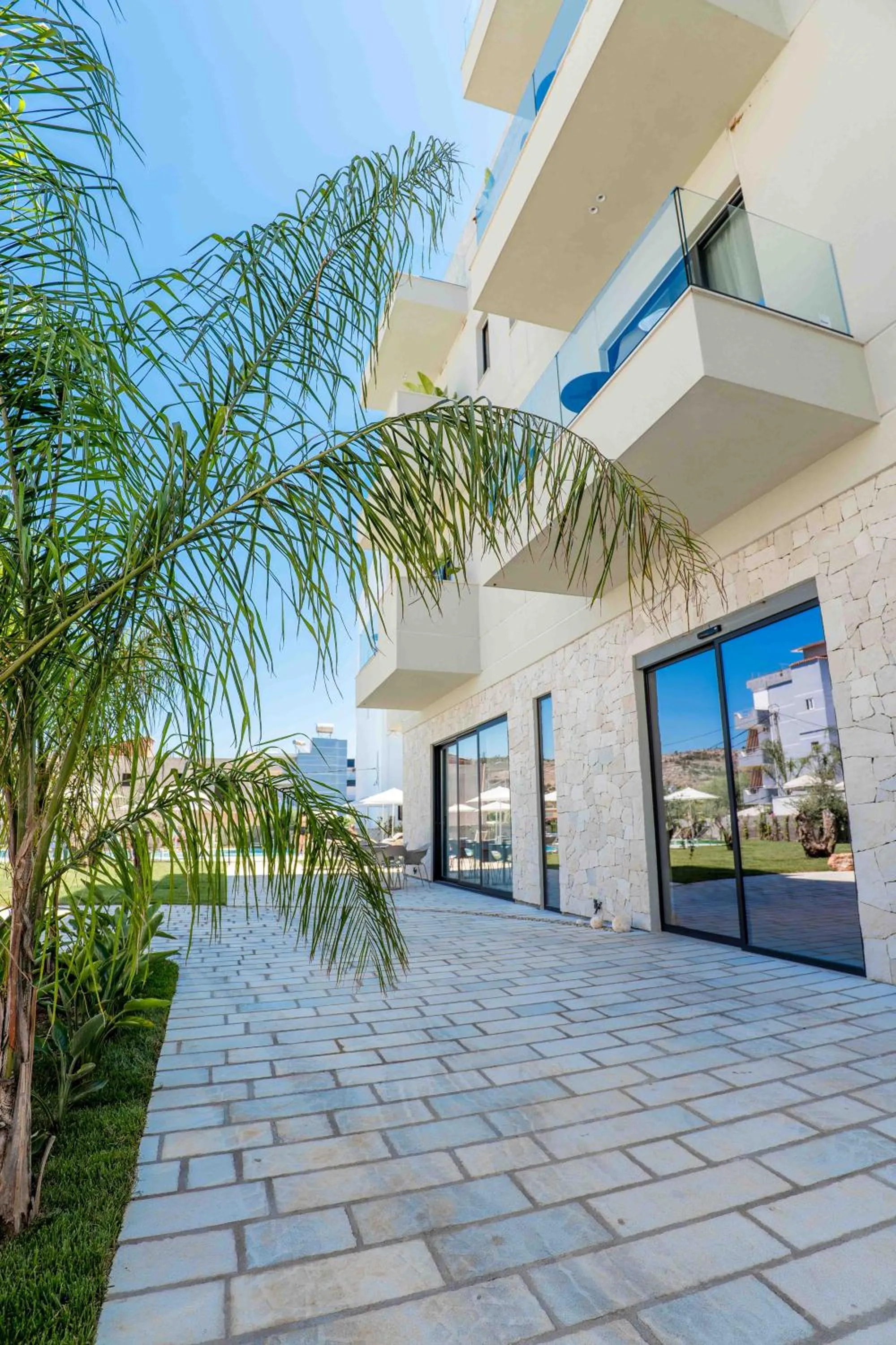 Property building in Sondor Hotel