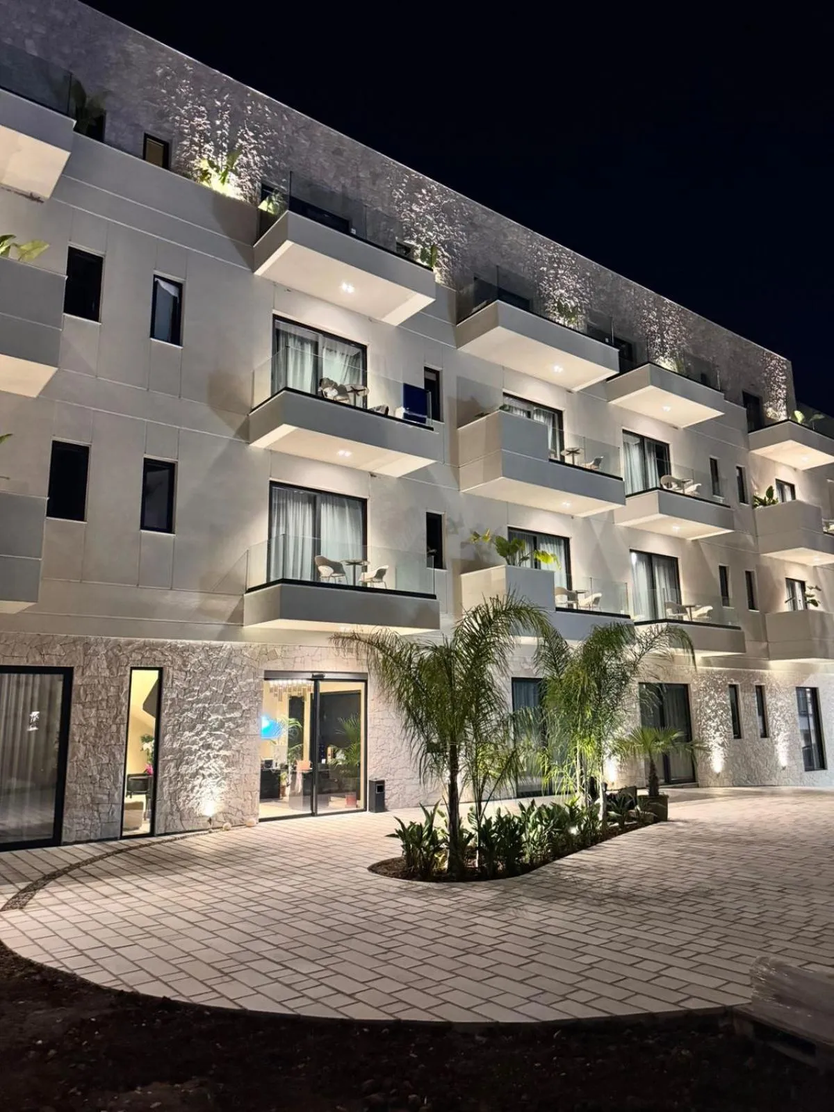 Property building in Sondor Hotel