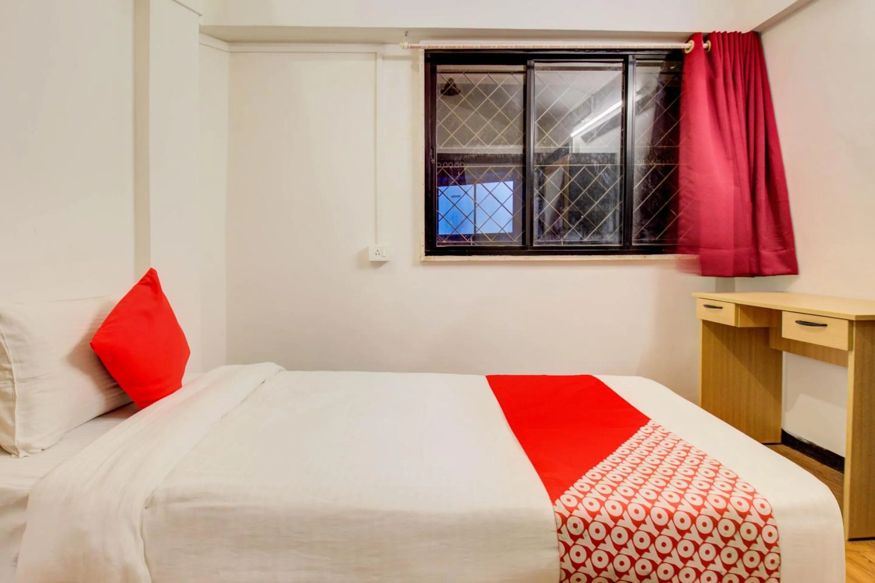 Bedroom, Bed in OYO 77230 Saubhagya Inn