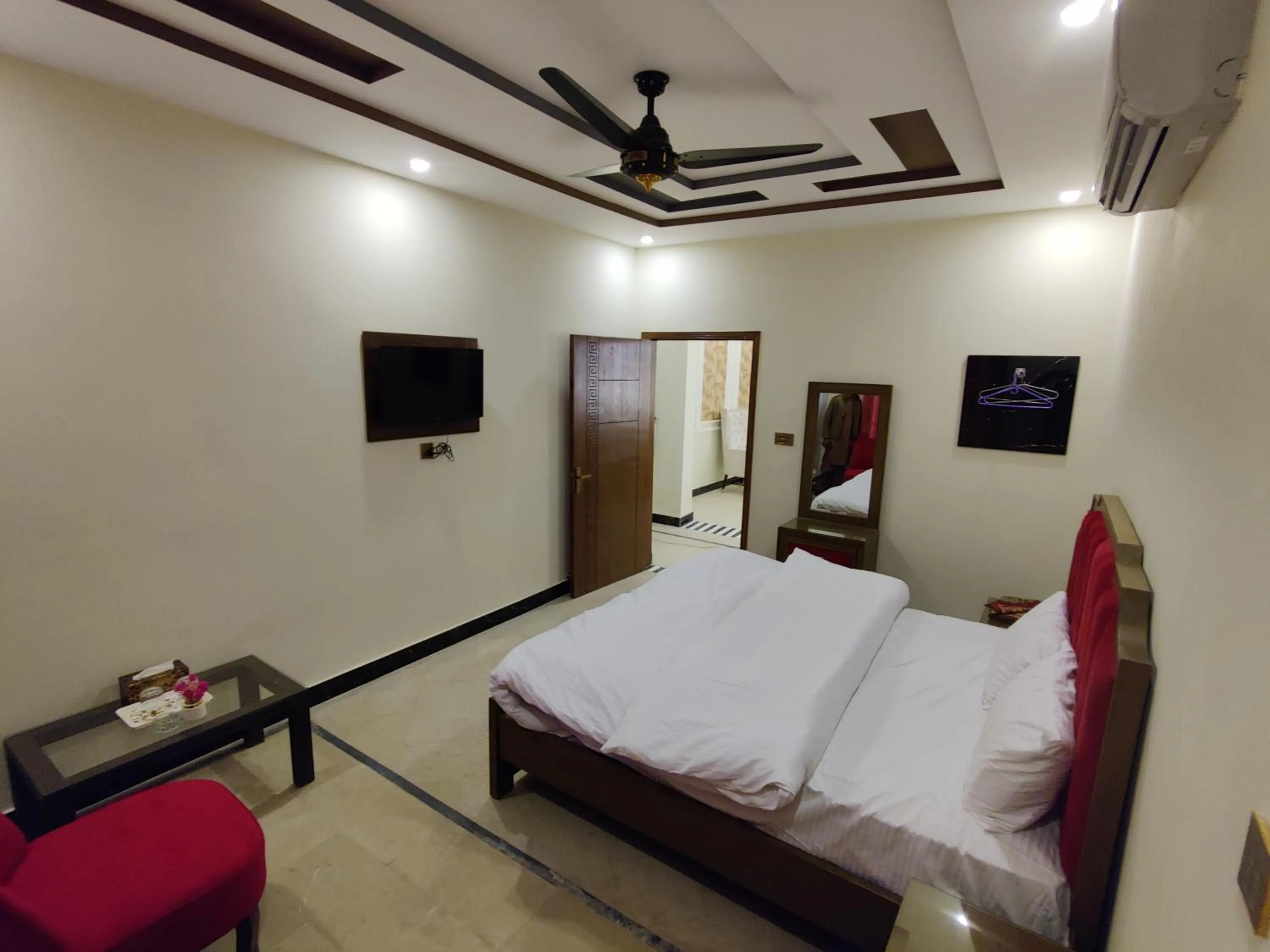 Bed in AL Fateh Hotel